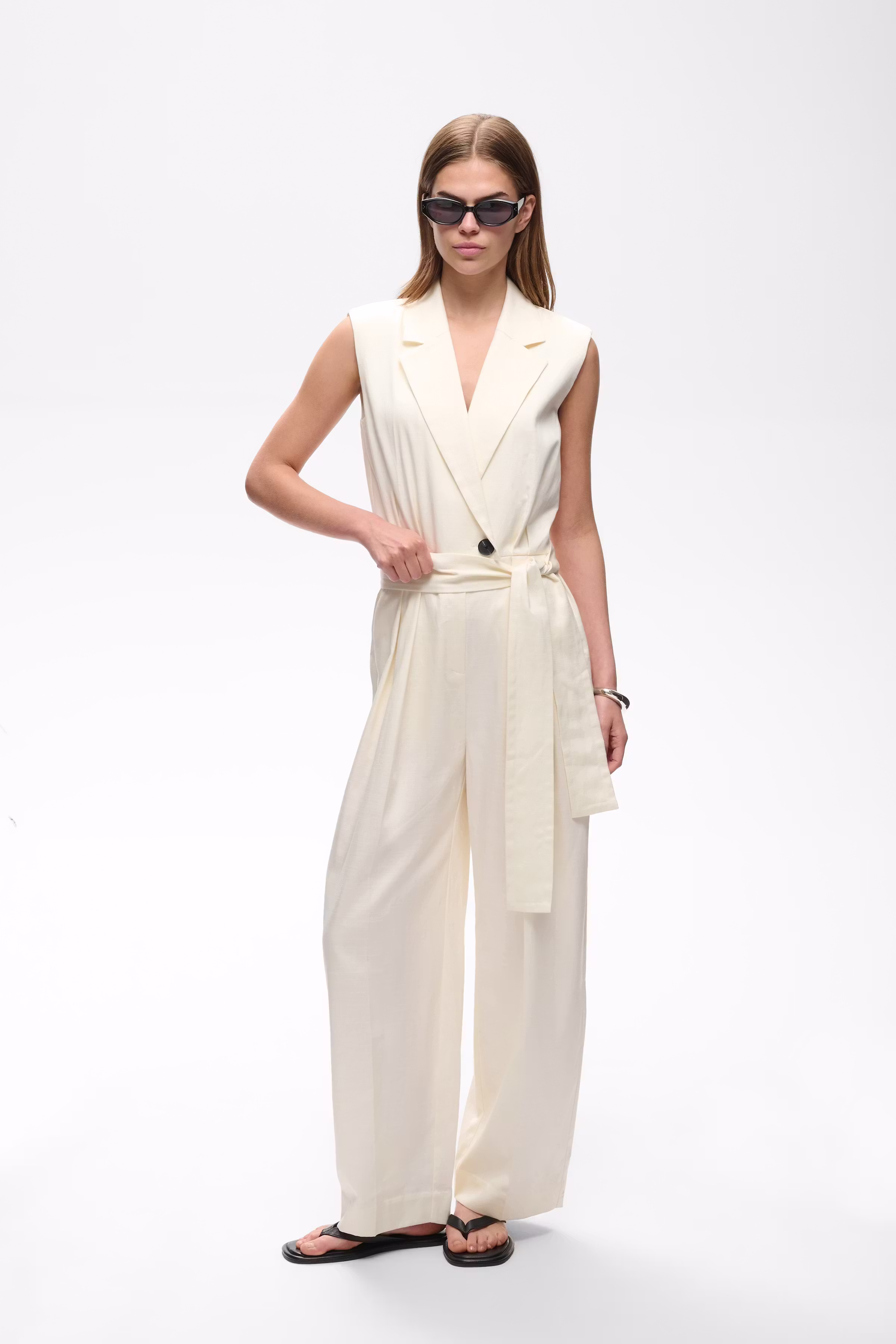 QUENTAIW Jumpsuit LOOKBOOK FRONT 30112665-120601