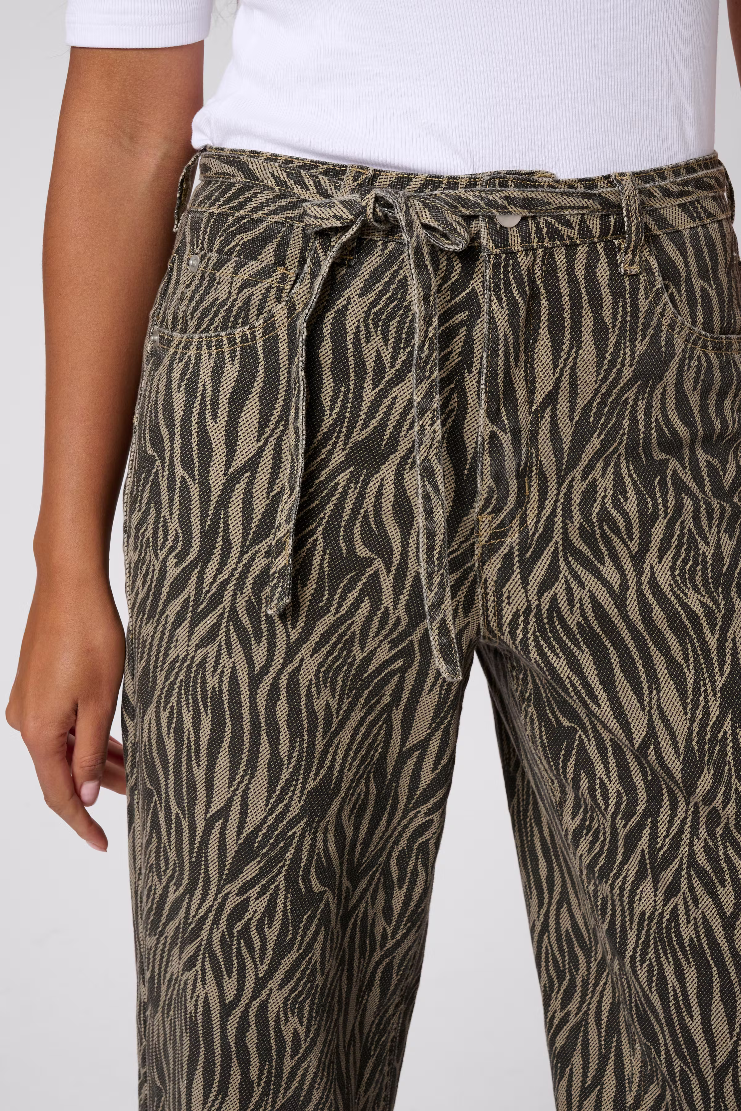 KAleondra Jeans LOOKBOOK DETAIL 10510139-107719