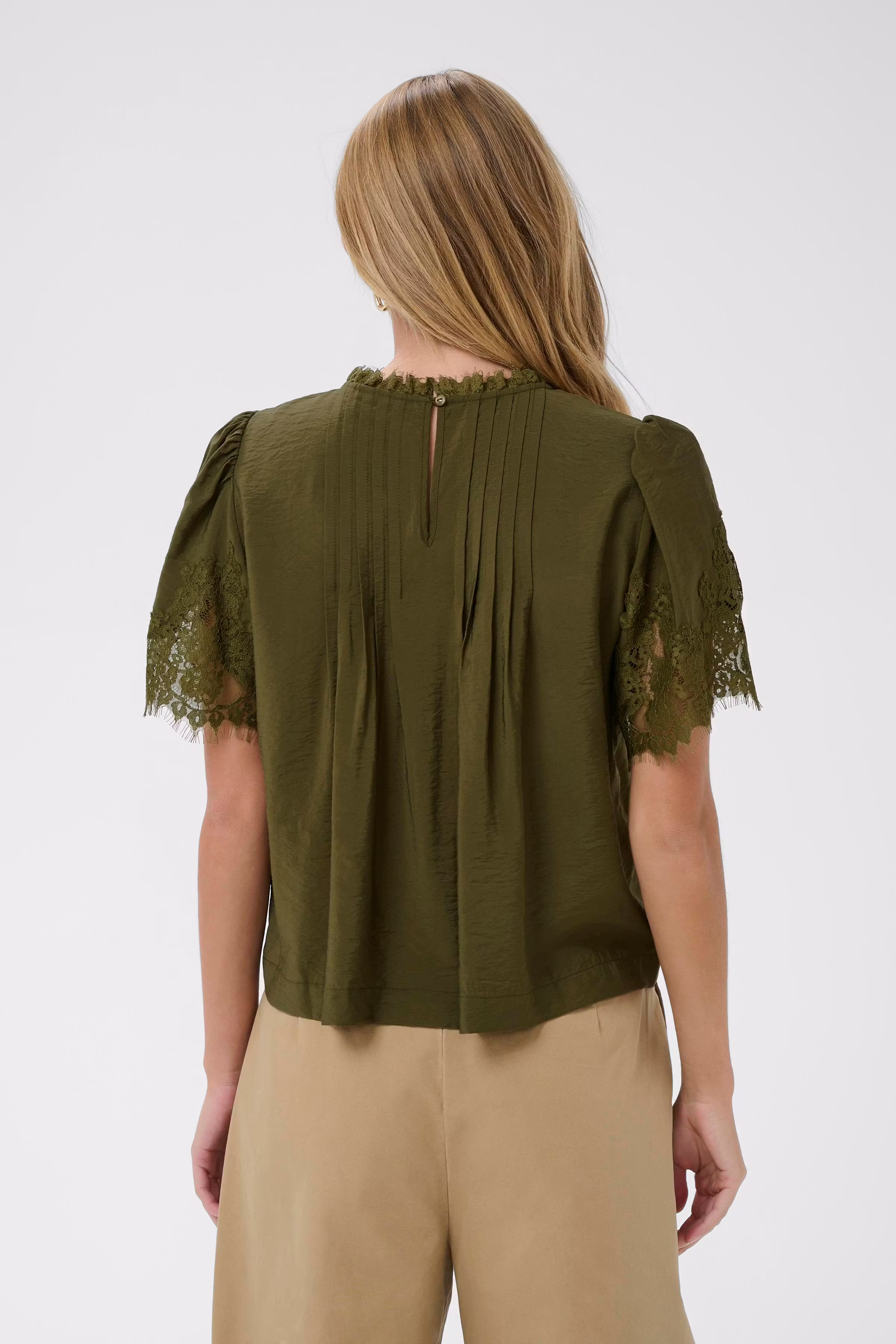 PrudenceSZ Blouse LOOKBOOK BACK 30514884-190516