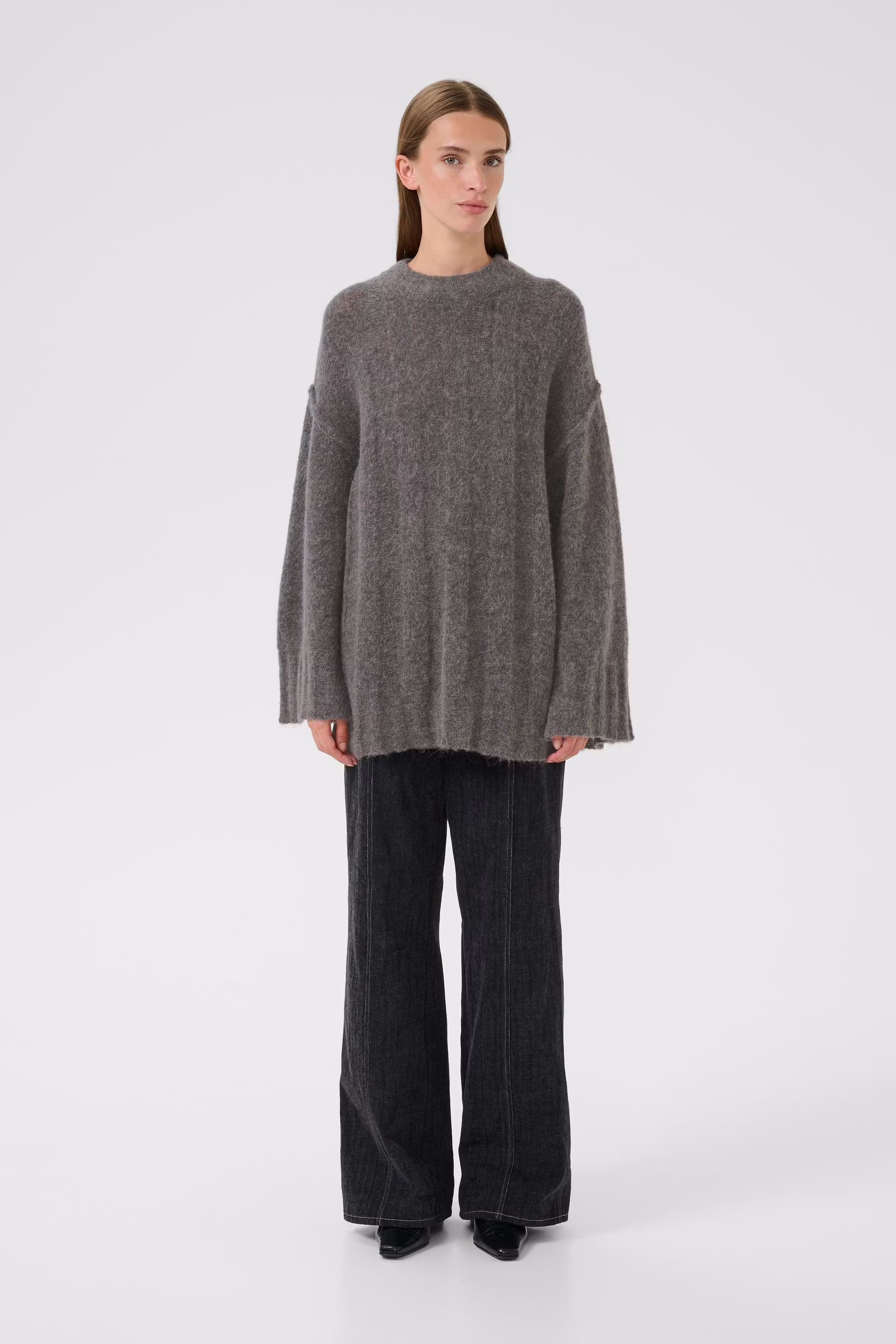 KBBlake Pullover LOOKBOOK FRONT 10105593-103422