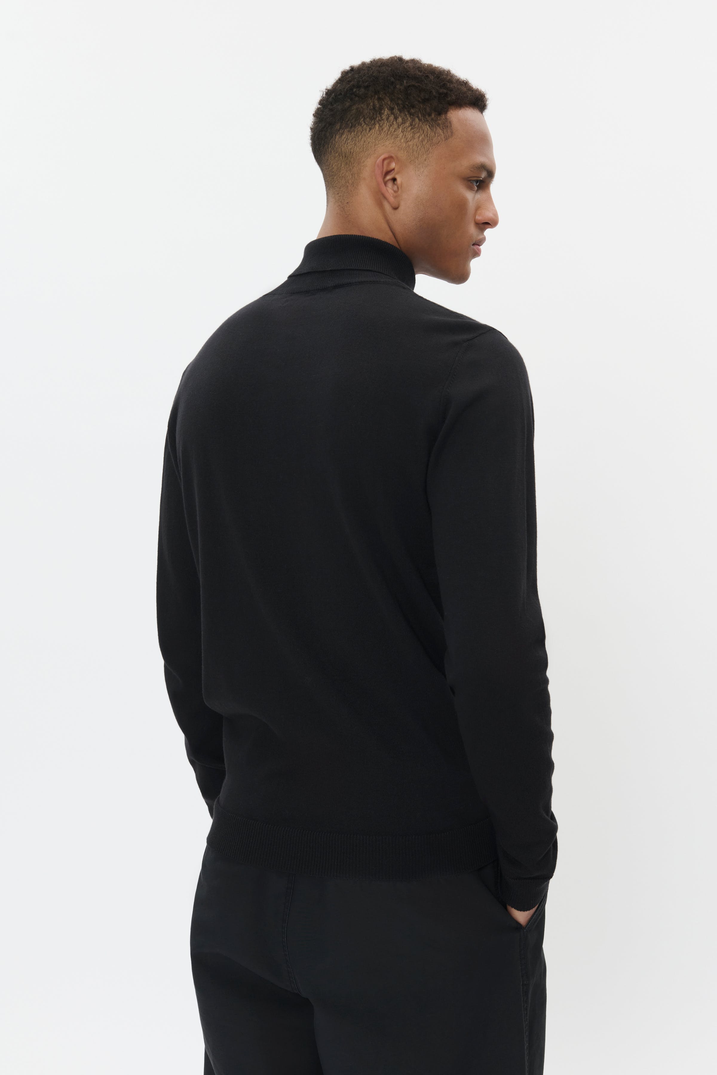 MAparcusman Pullover LOOKBOOK BACK 30205771-300275