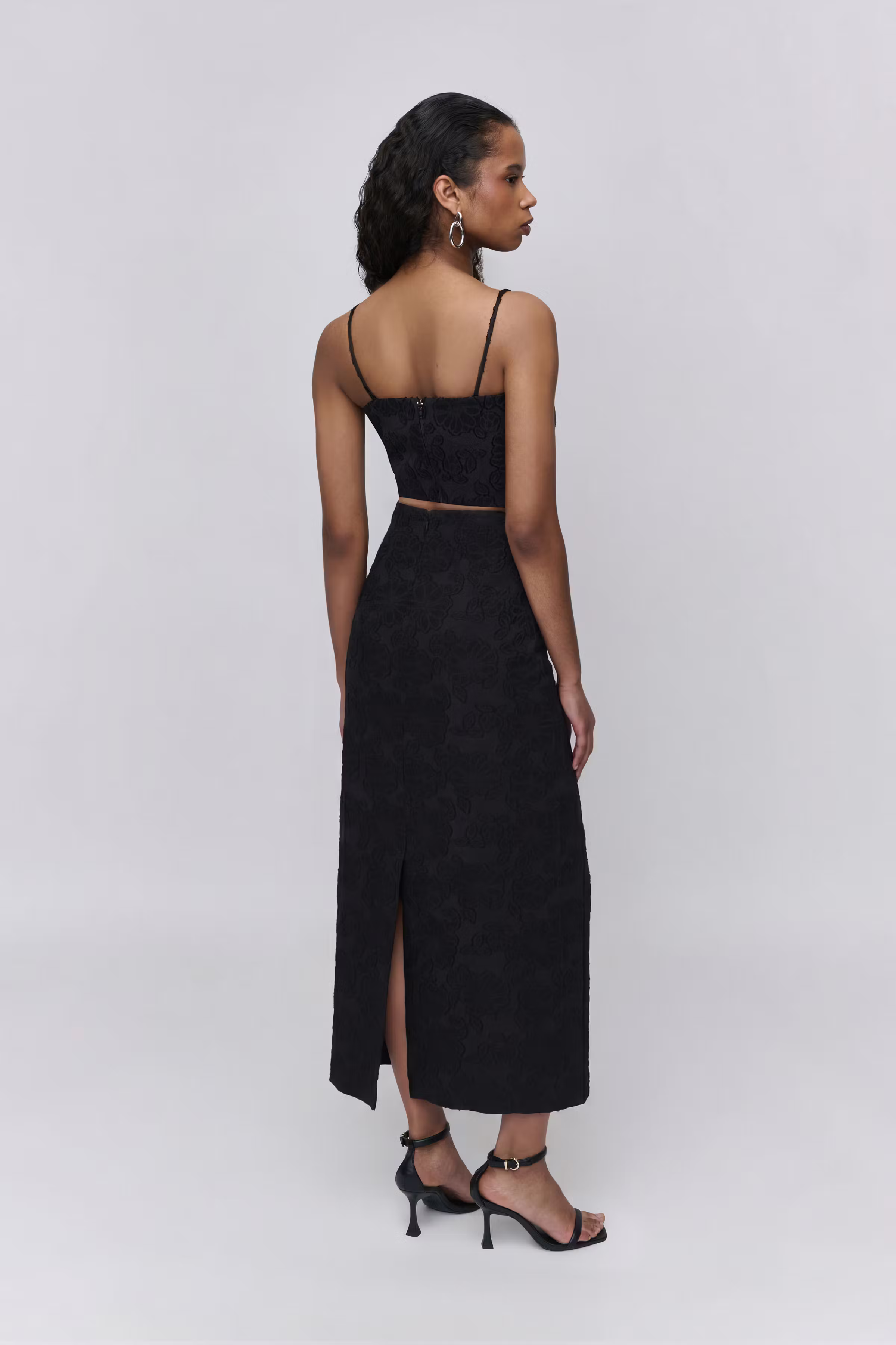 IOSierra Kjol LOOKBOOK FRONT 30600654-BK999