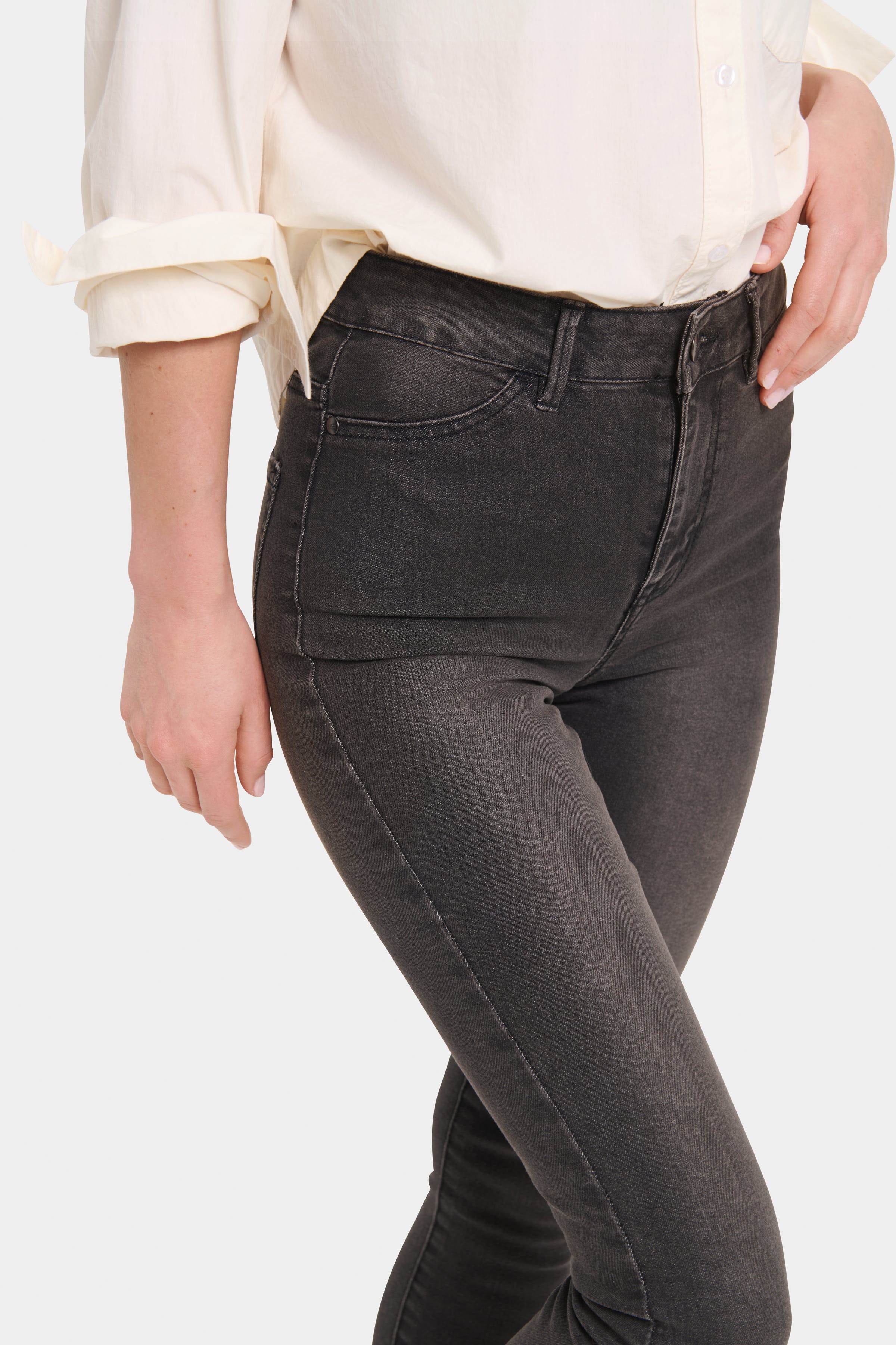 TinnaSZ Jeans LOOKBOOK DETAIL 30510166-102D