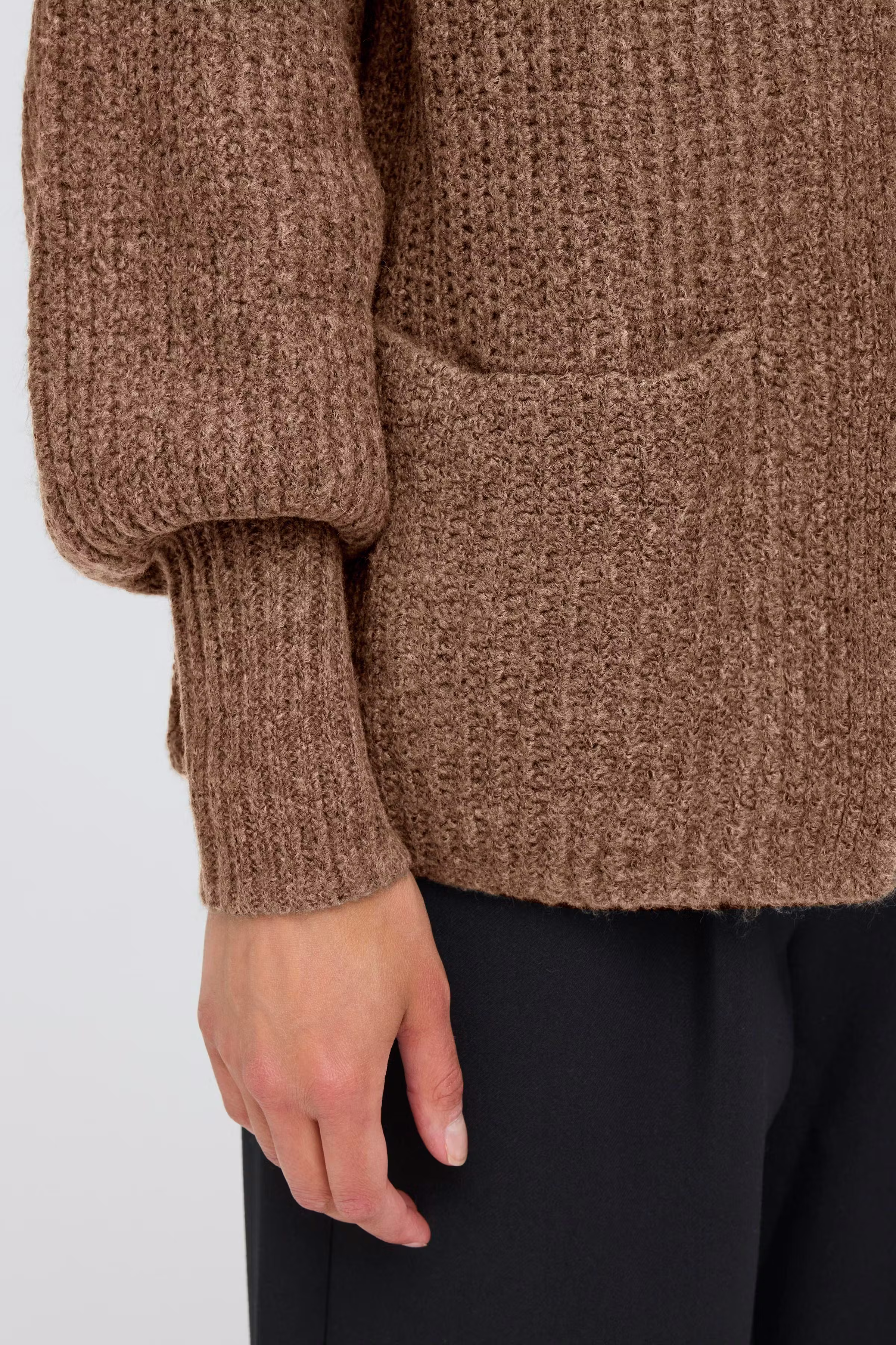 FRBEVERLY Cardigan LOOKBOOK DETAIL 20611121-1909161