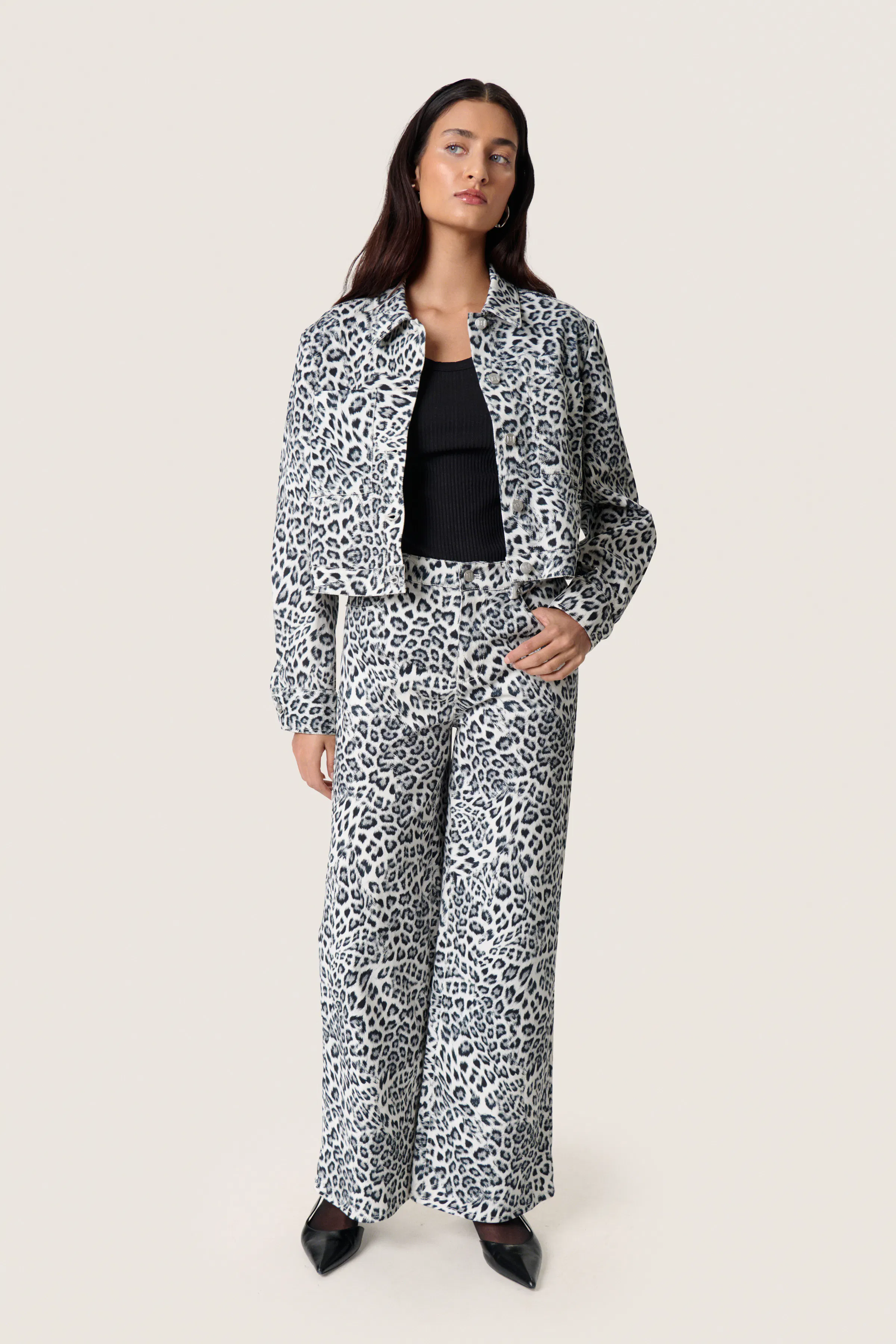 SLSandja Hemd LOOKBOOK FRONT 30408718-304331