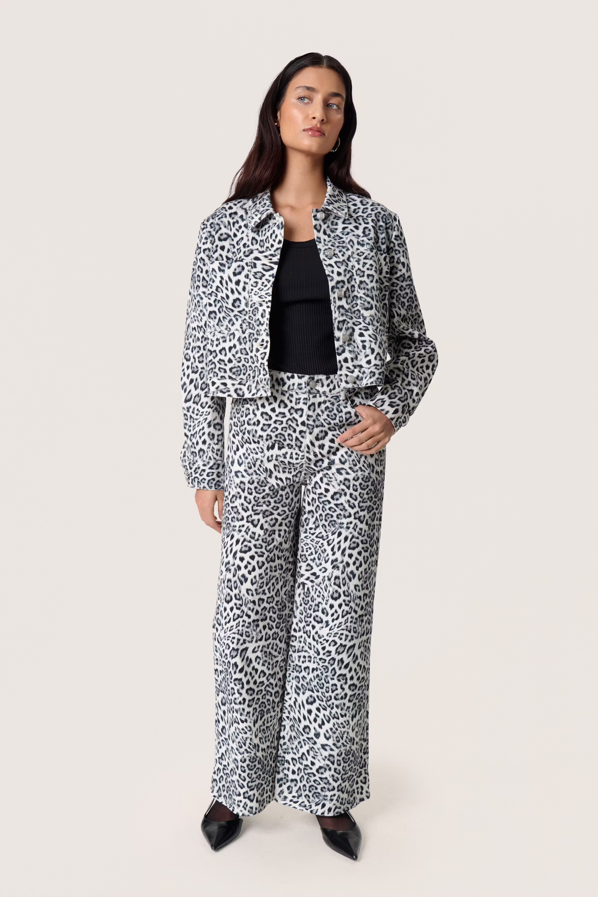 SLSandja Hemd LOOKBOOK FRONT 30408718-304331