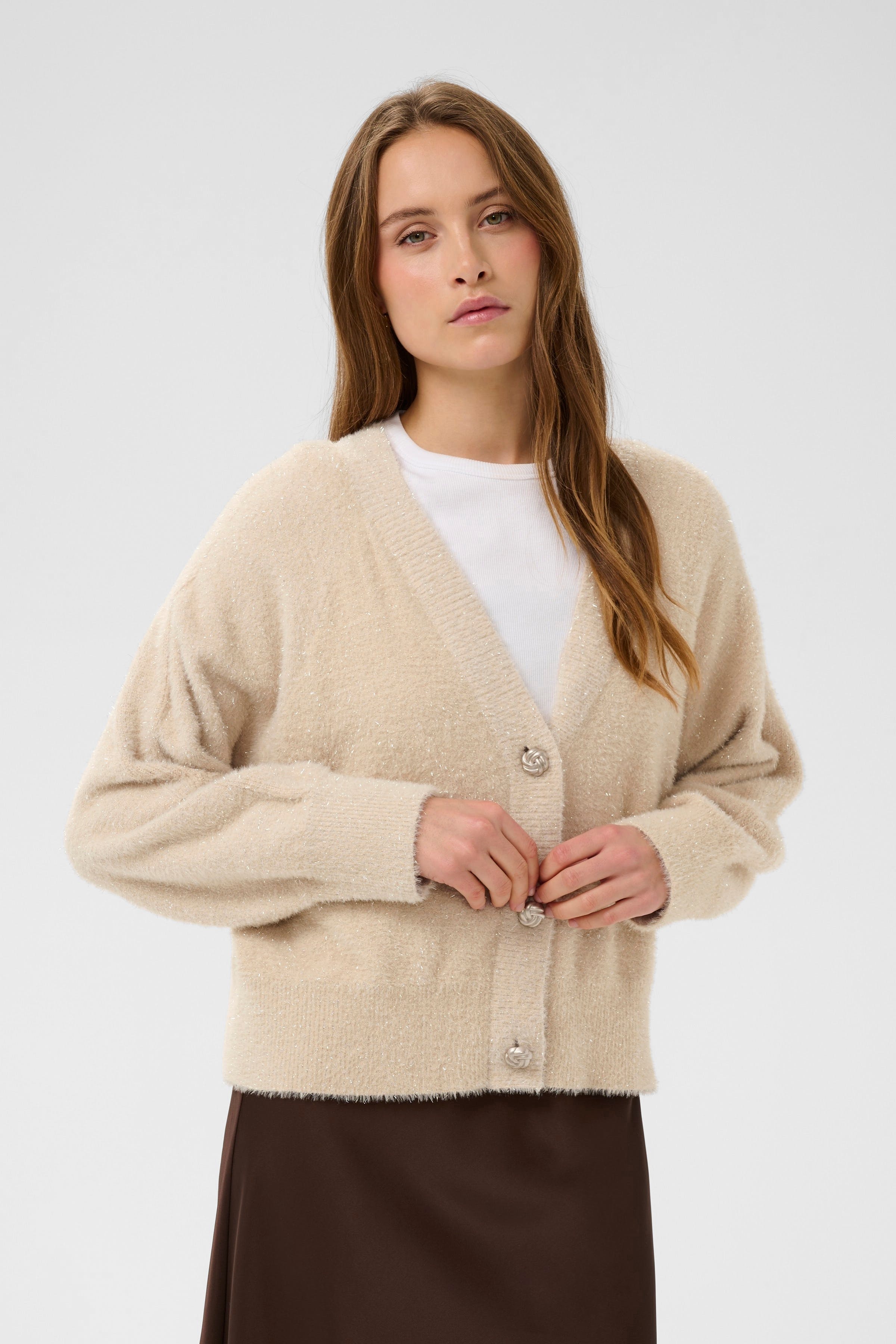 NushaSZ Cardigan LOOKBOOK FRONT 30514594-131008