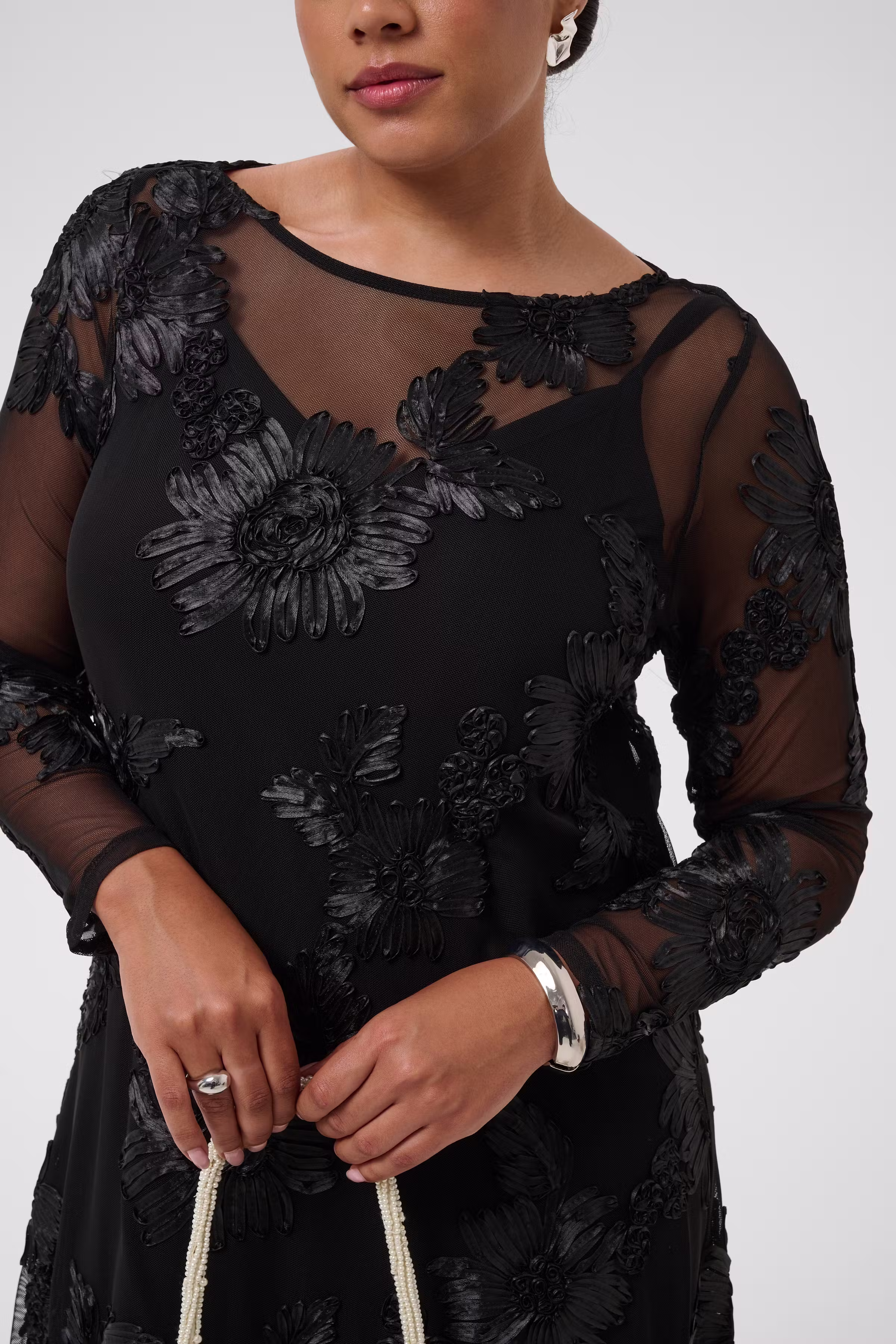 KCjuliana Kleid LOOKBOOK DETAIL 10584350-100121