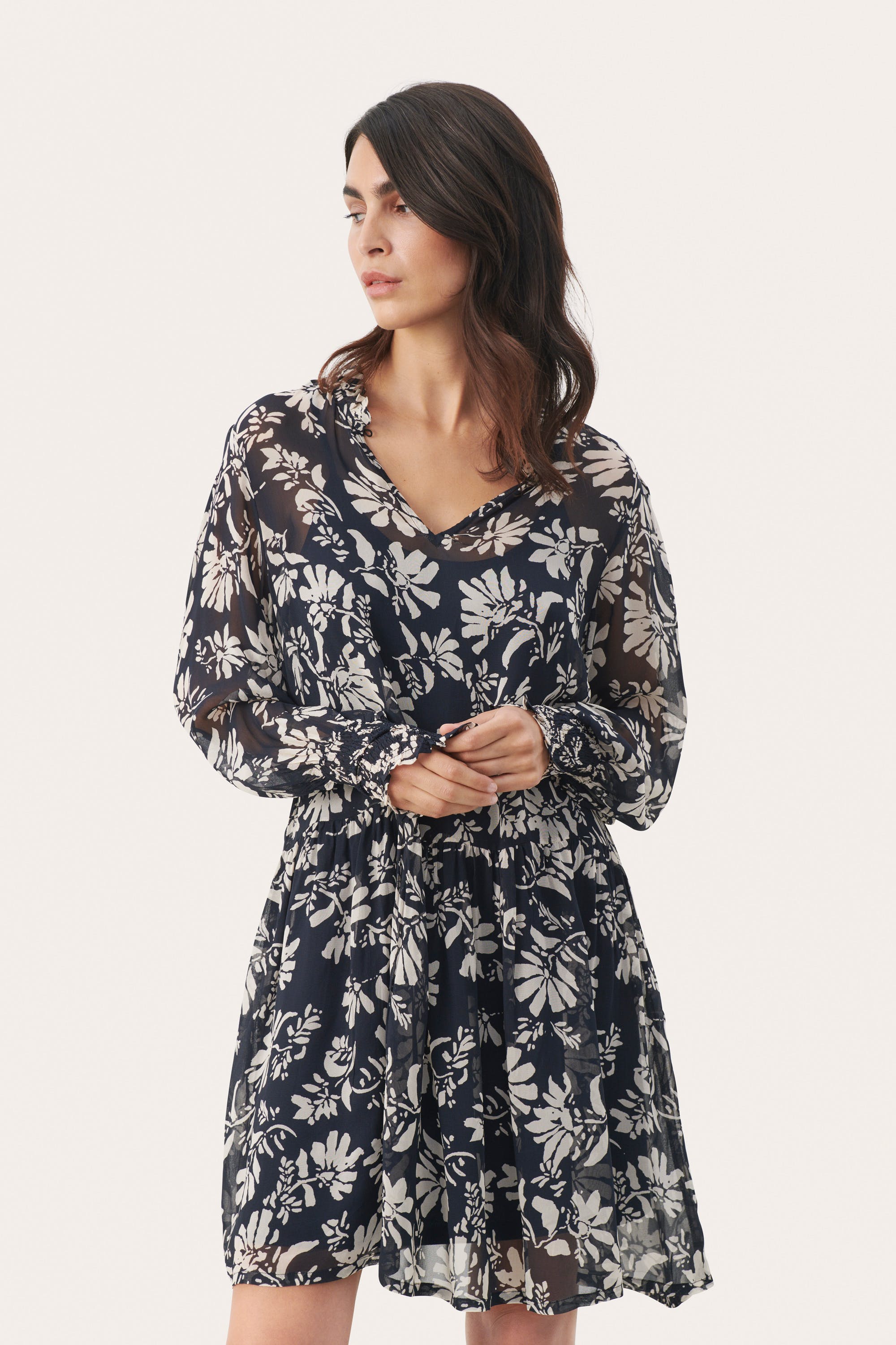 FalliePW Kjole LOOKBOOK FRONT 30308283-302622