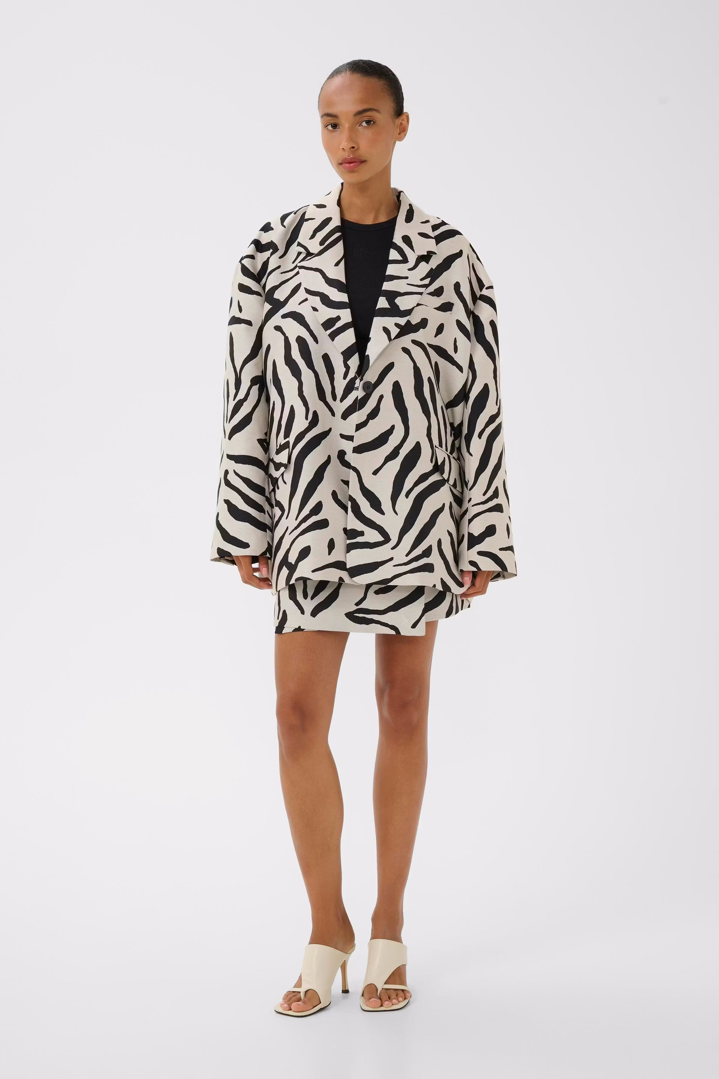 GZzebe Blazer LOOKBOOK FRONT 10911258-109379