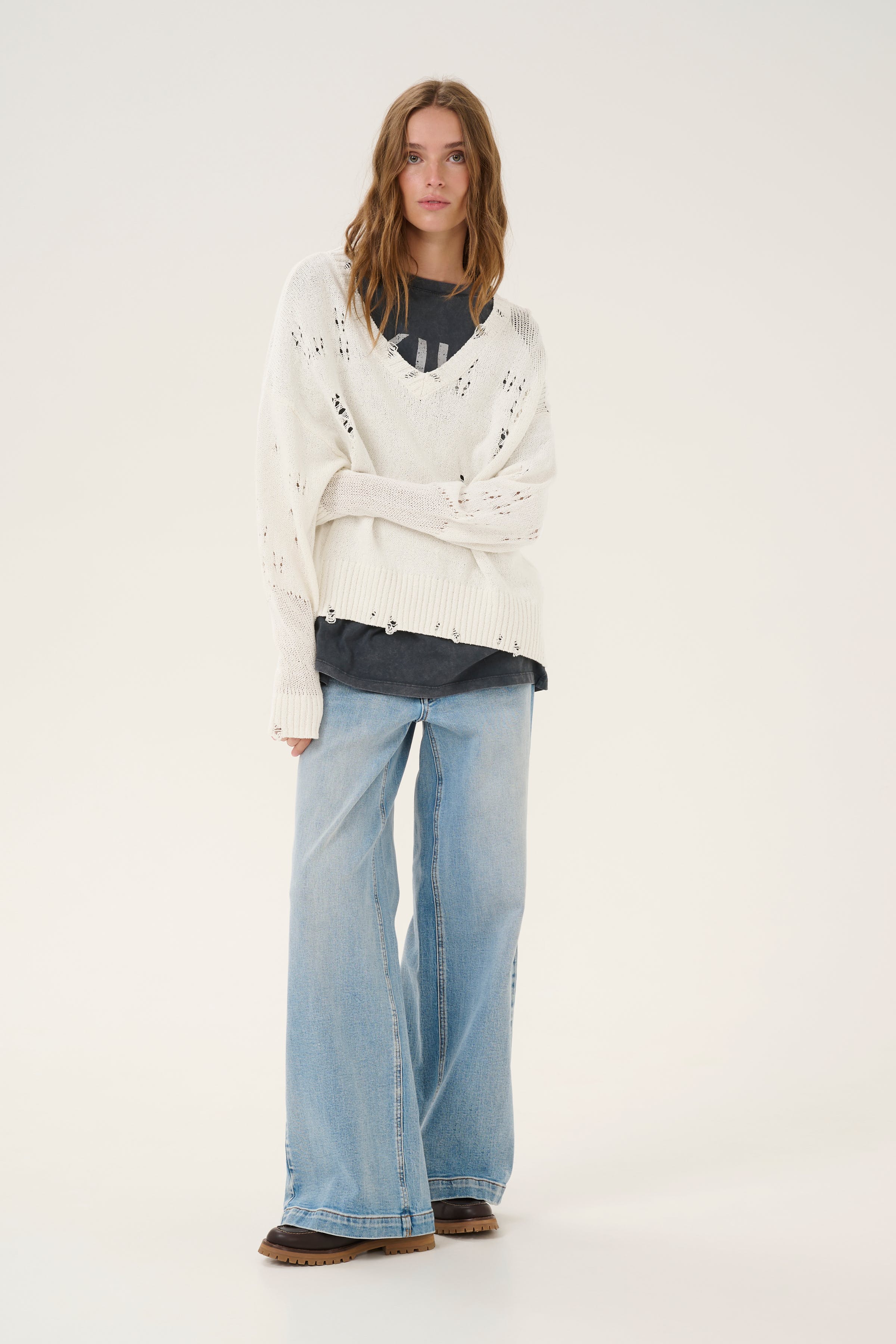 JillMW Pullover LOOKBOOK FRONT 10705087-110602