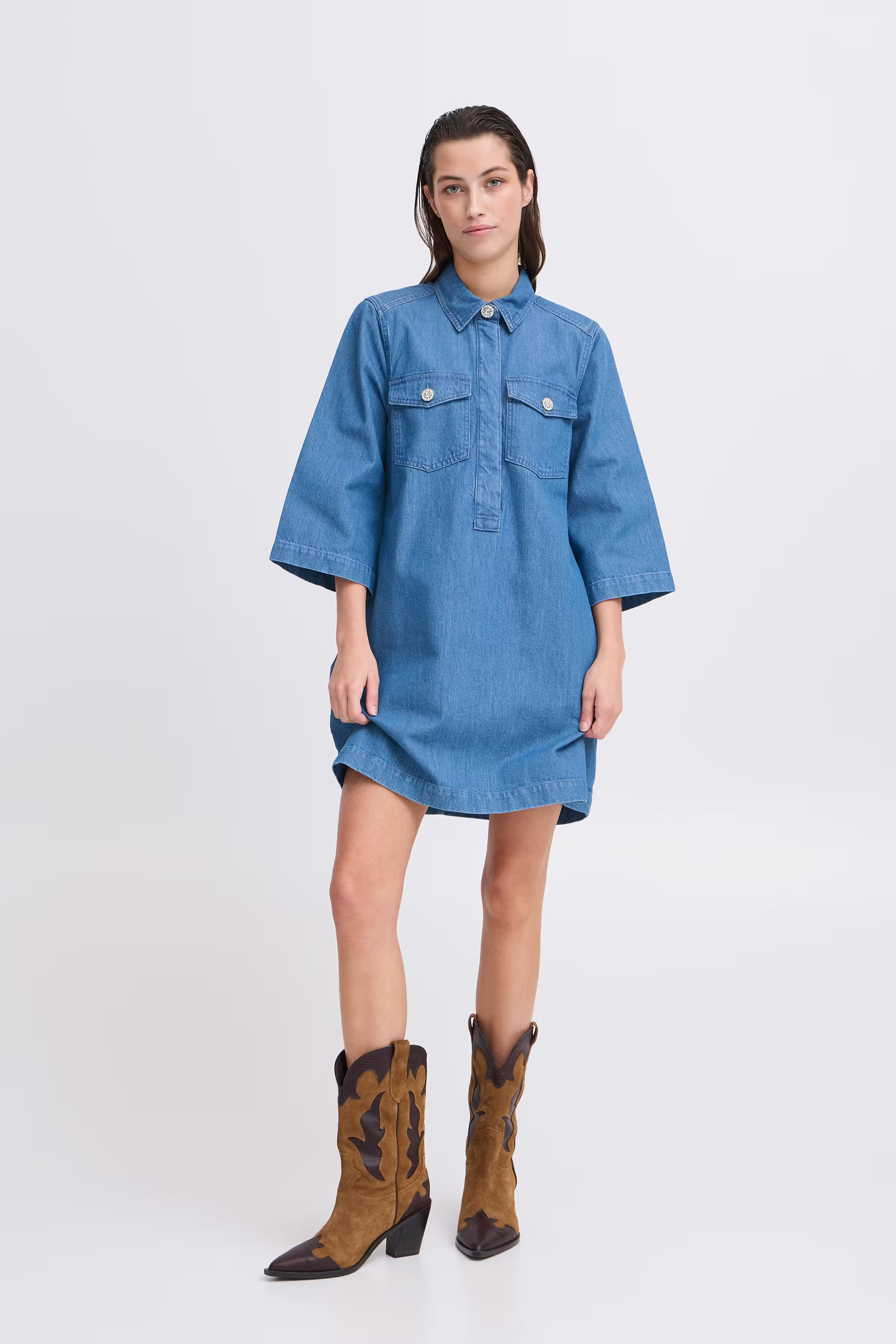 BYKISTINI Kleid LOOKBOOK FRONT 20816159-200461