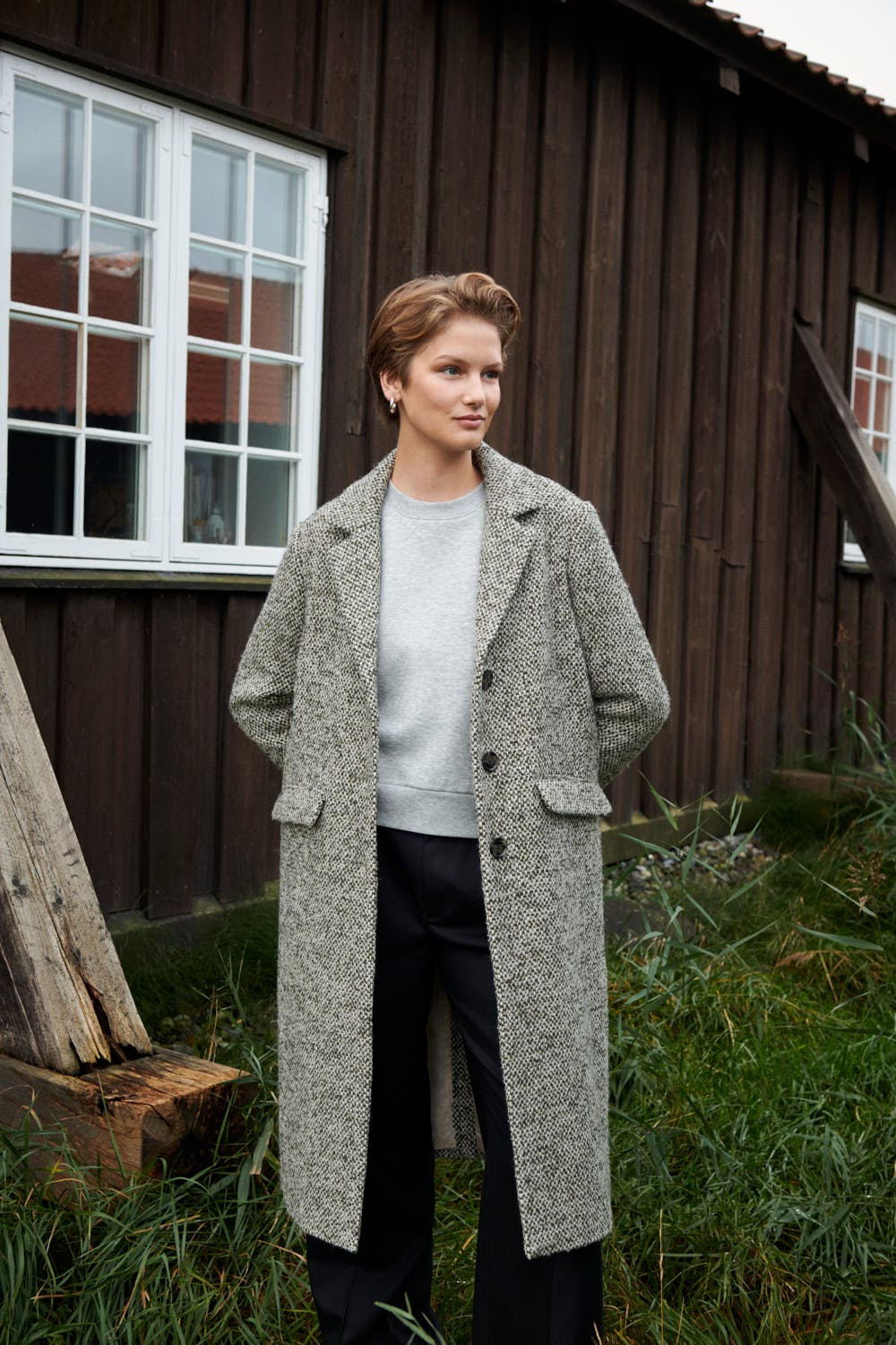 LillyannePW Frakke LOCATION NONE 30308836-303111