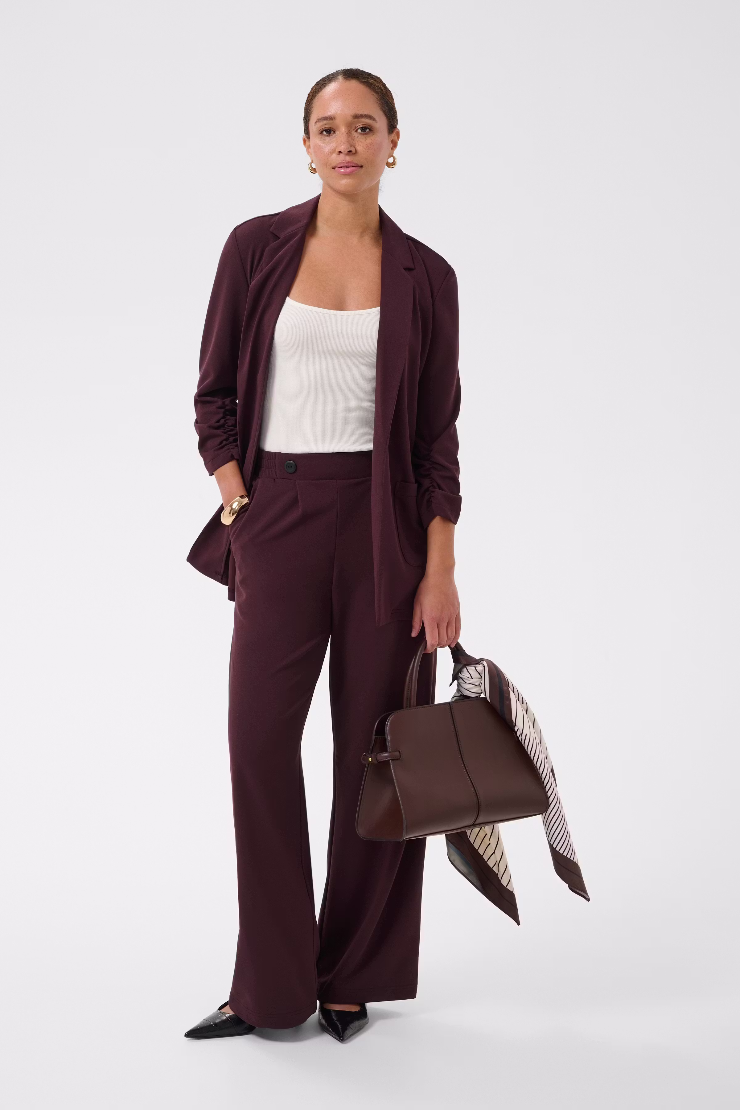 KAphoebe Blazer LOOKBOOK FRONT 10511489-191619