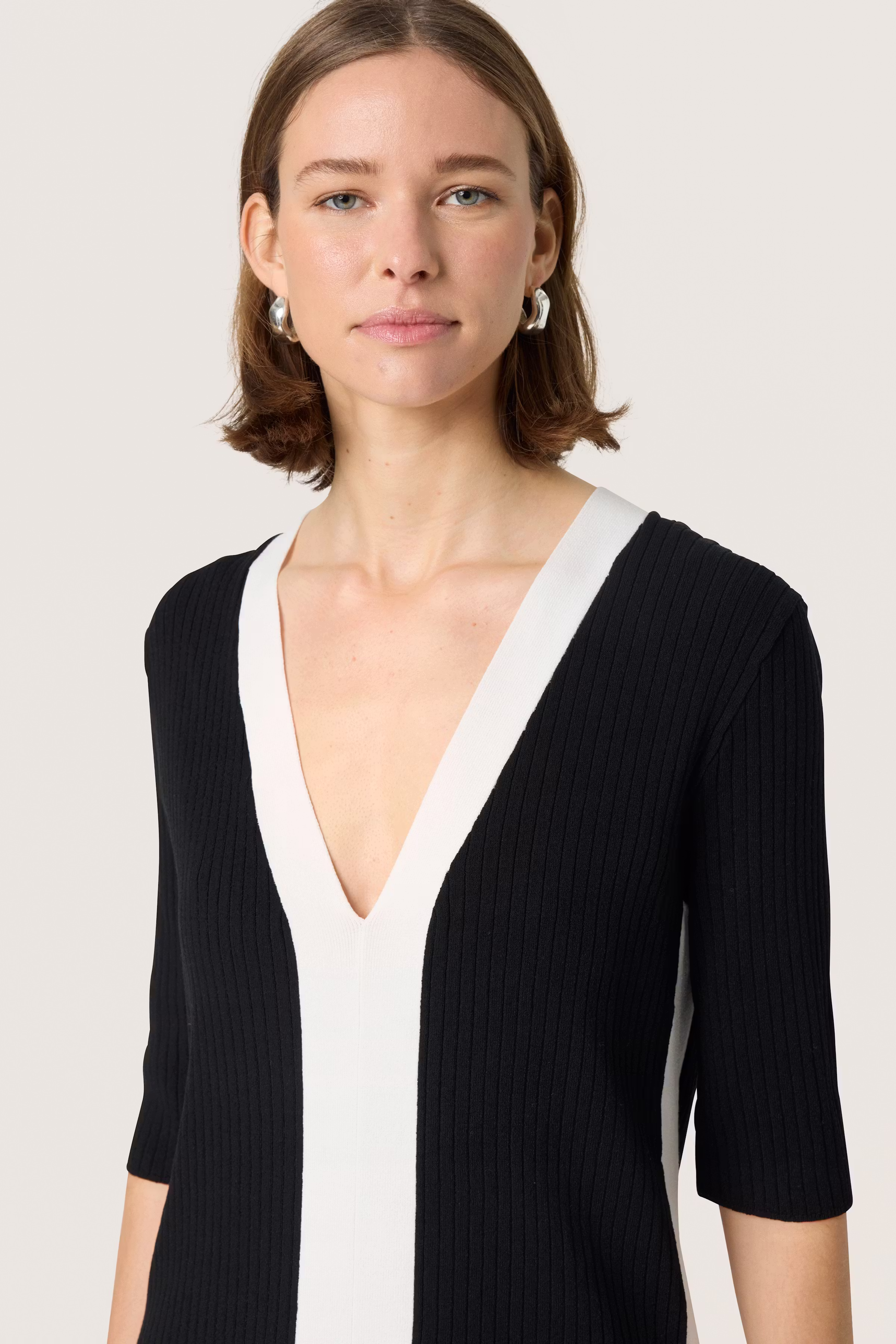 SLLidya Kjole LOOKBOOK DETAIL 30408398-194008