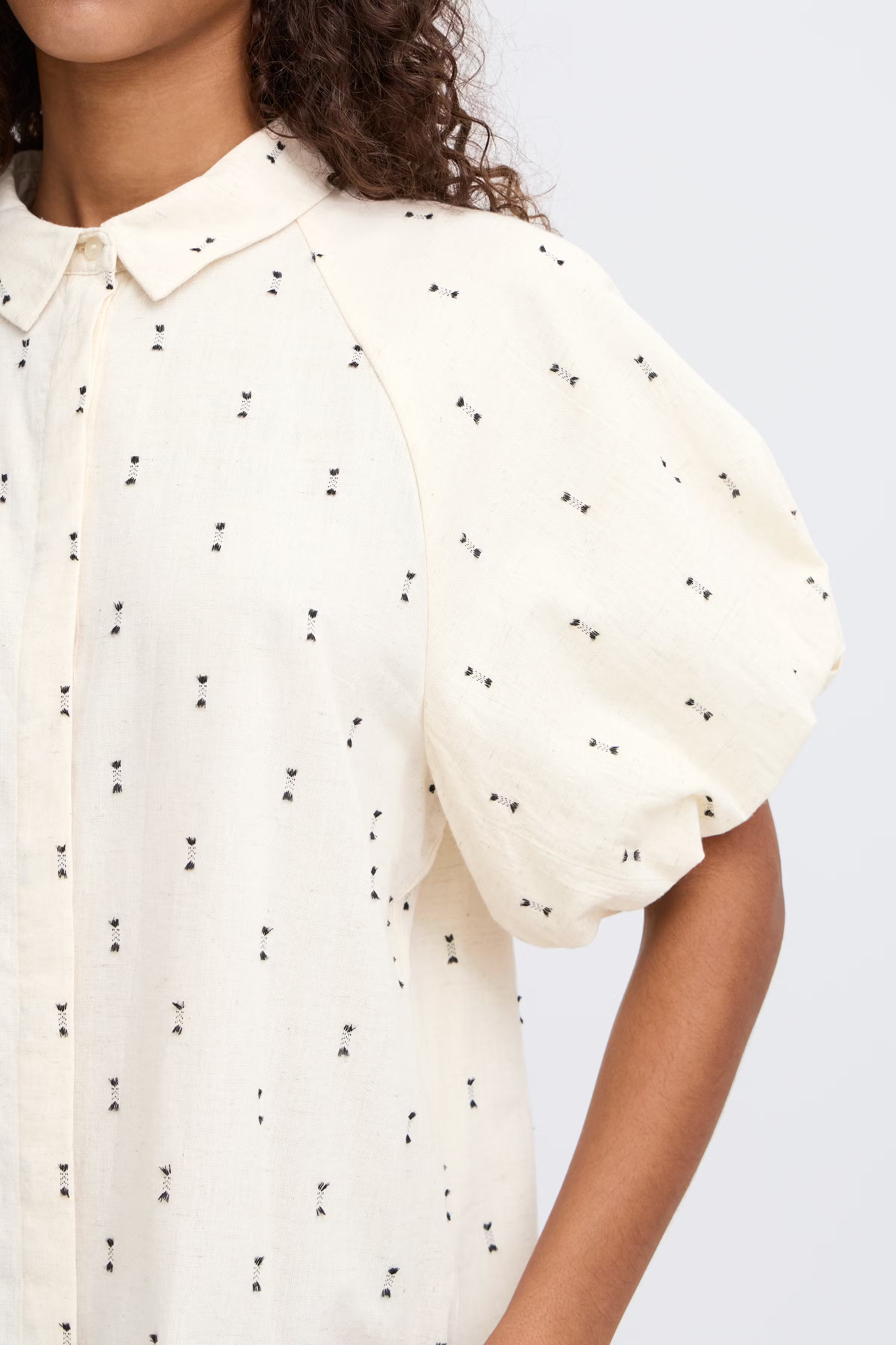 IHHIMALO Kurzarmhemd LOOKBOOK DETAIL 20122353-1304011