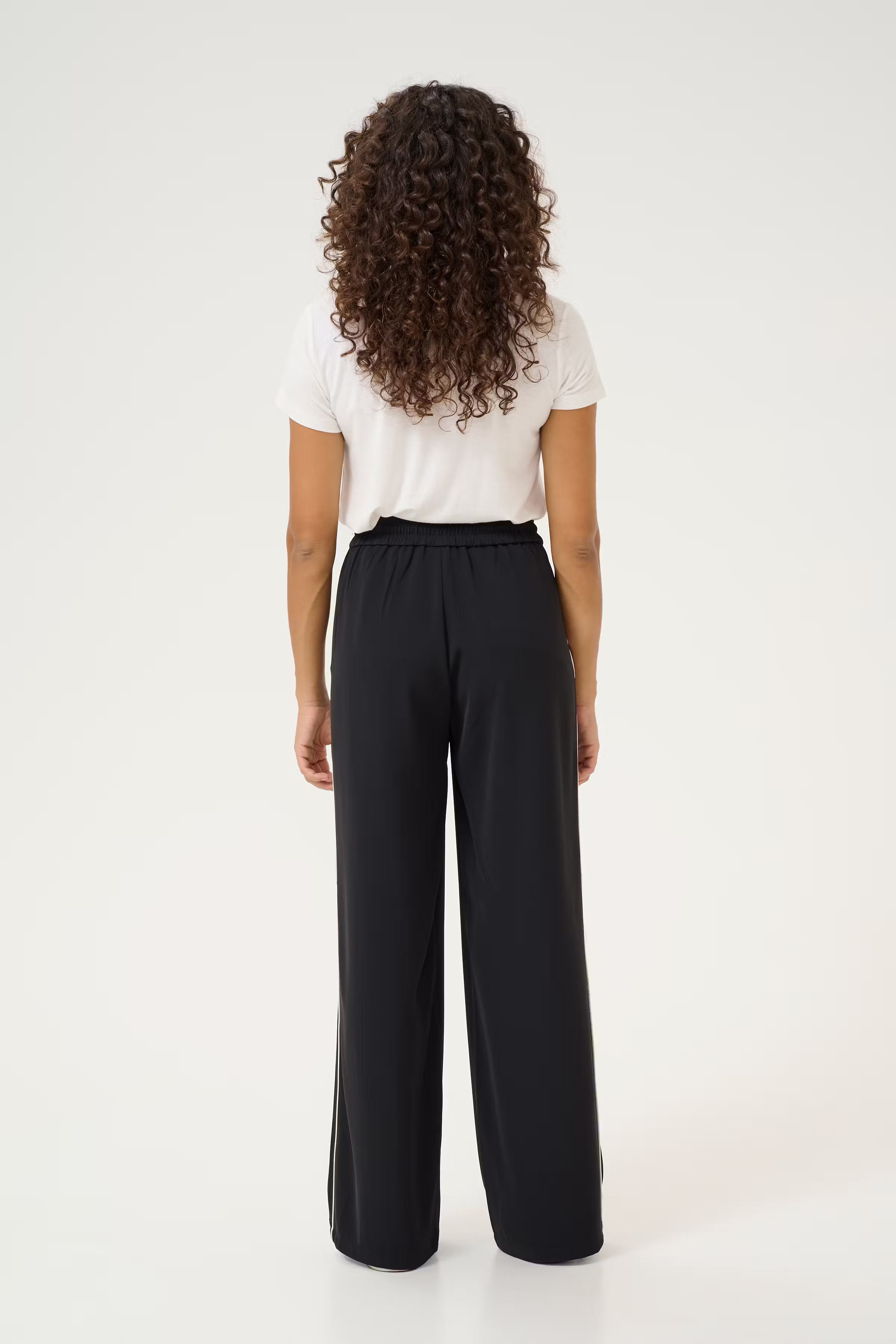 CUaram Broek LOOKBOOK BACK 50111678-500012