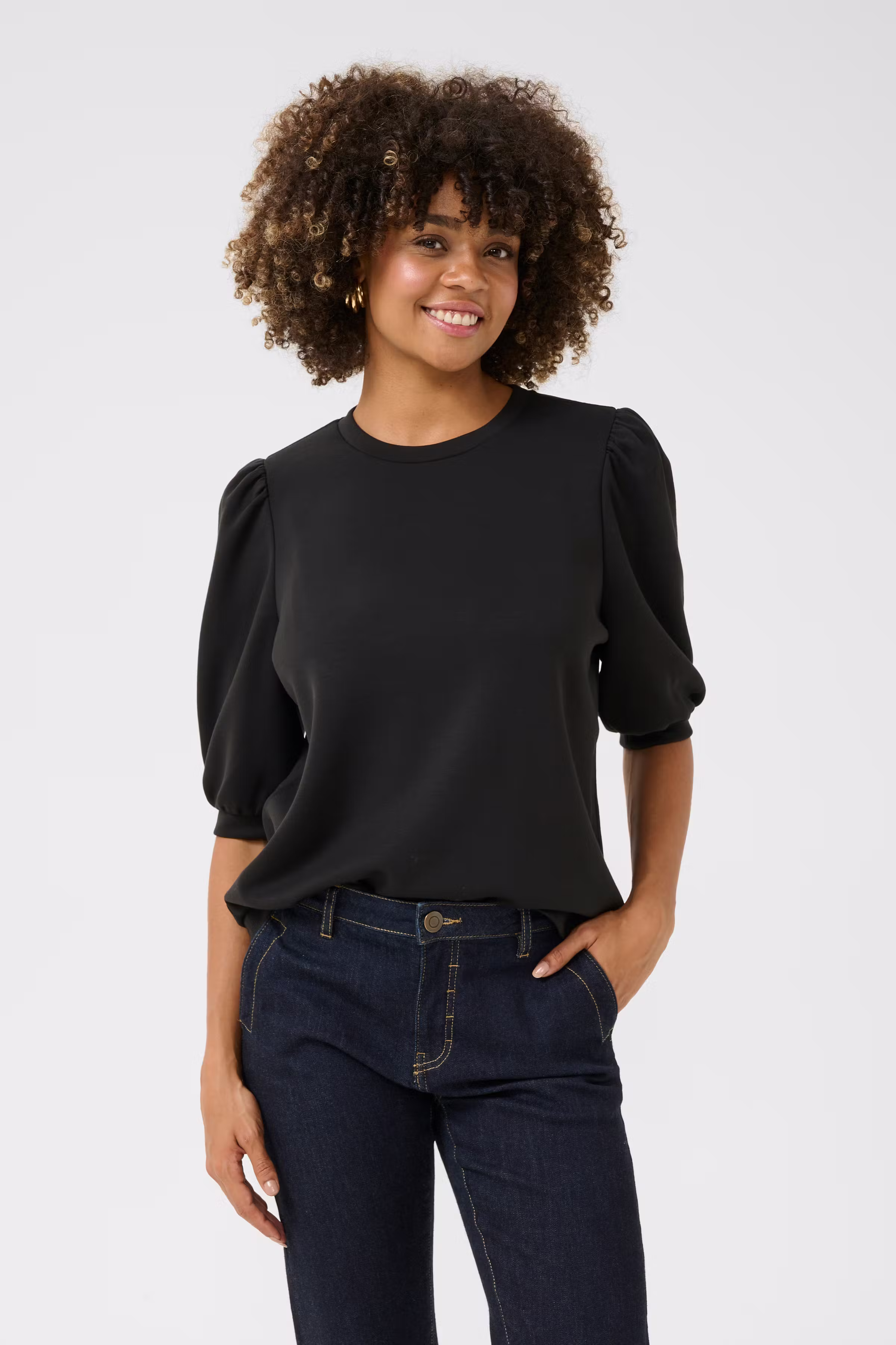 CUlida Bluse LOOKBOOK FRONT 50112202-500012