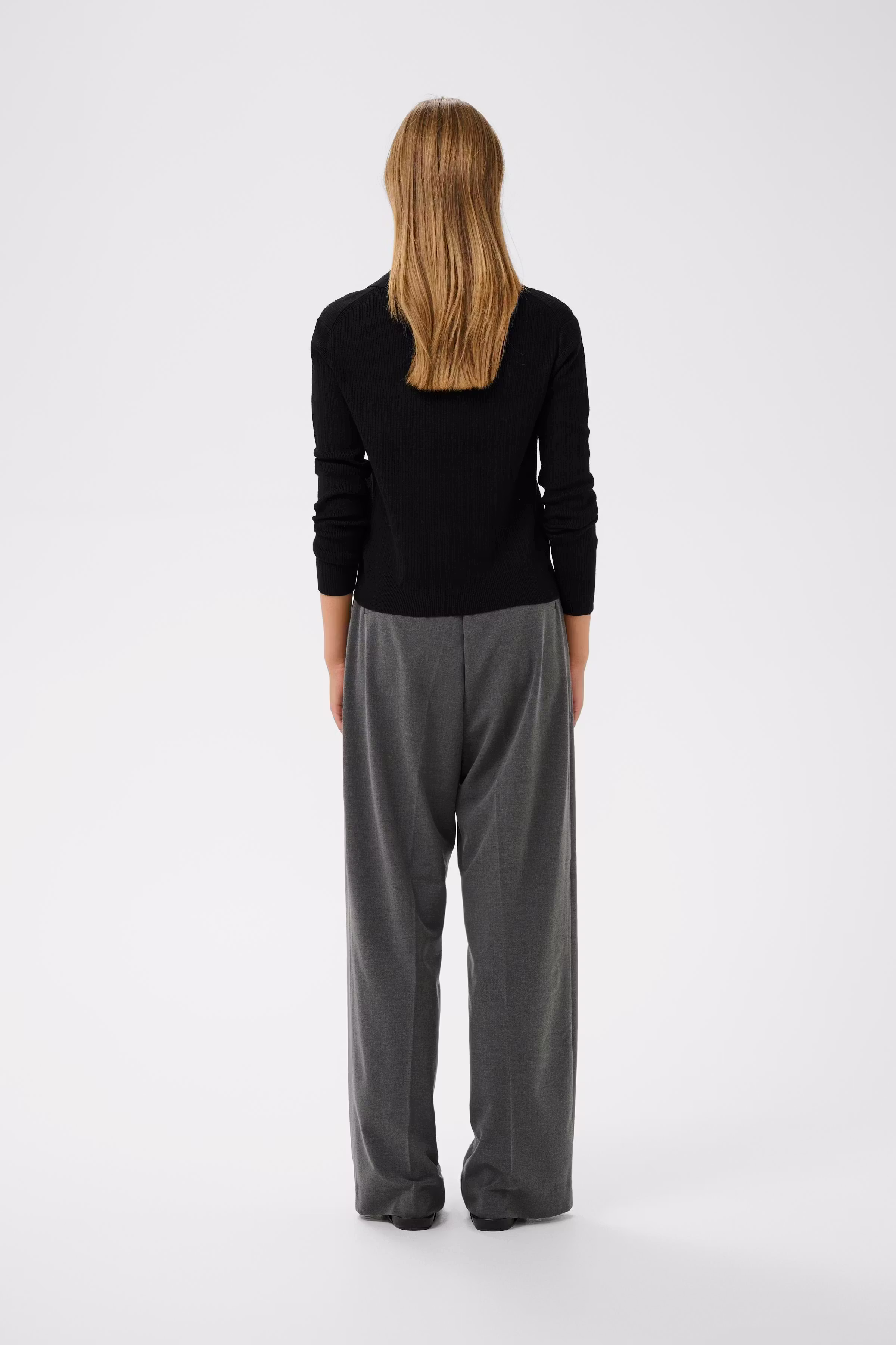 YenahIW Pullover LOOKBOOK BACK 30111123-194008