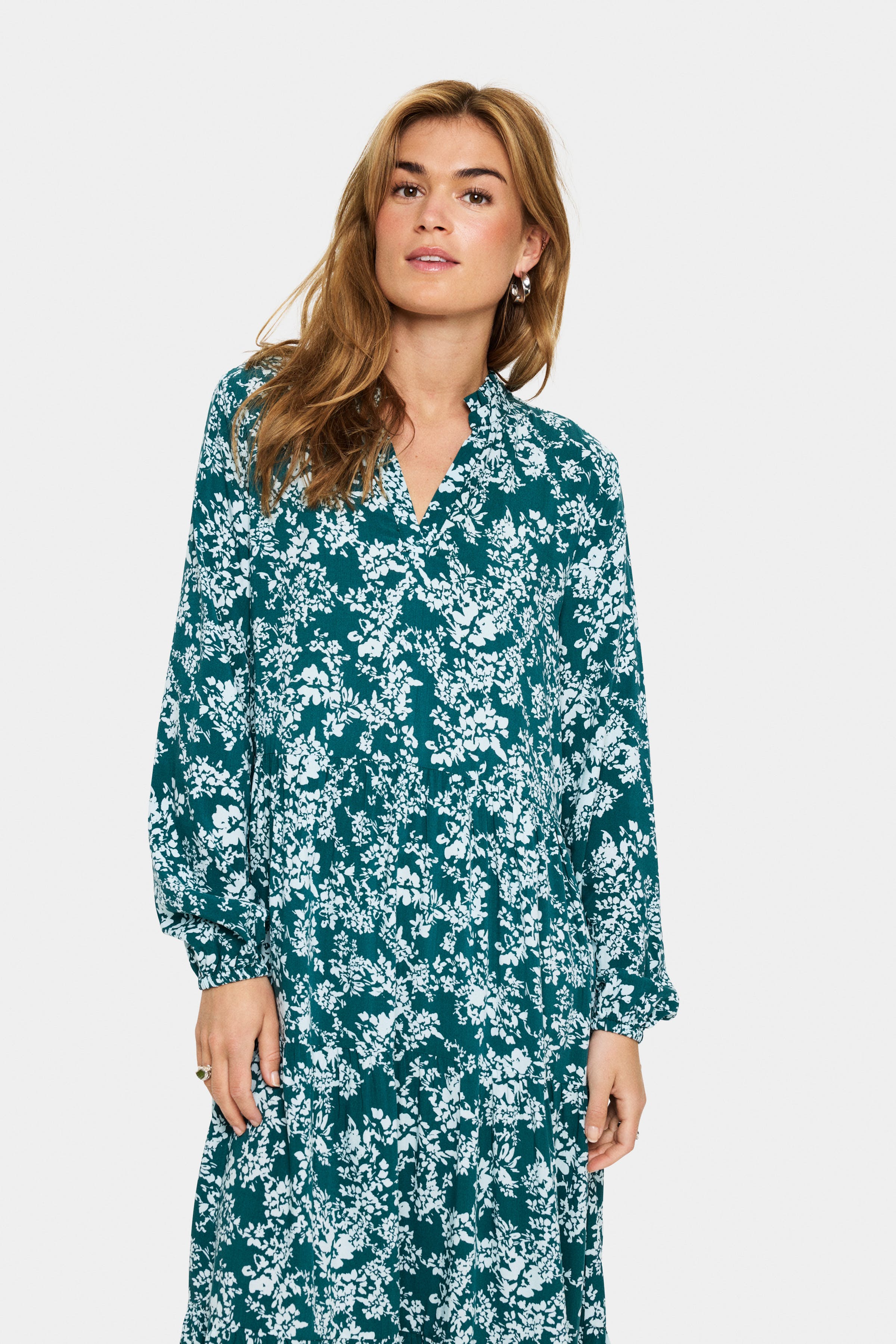 EdaSZ Klänning LOOKBOOK FRONT 30511115-304374