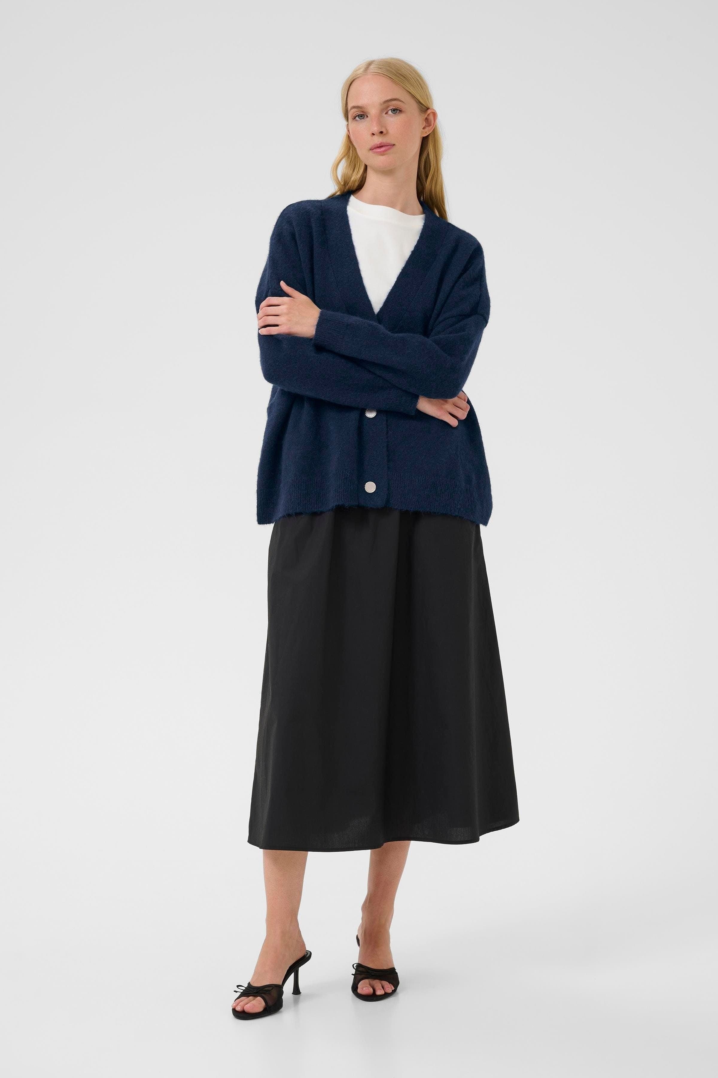 NoraKB Cardigan LOOKBOOK FRONT 10103292-193921
