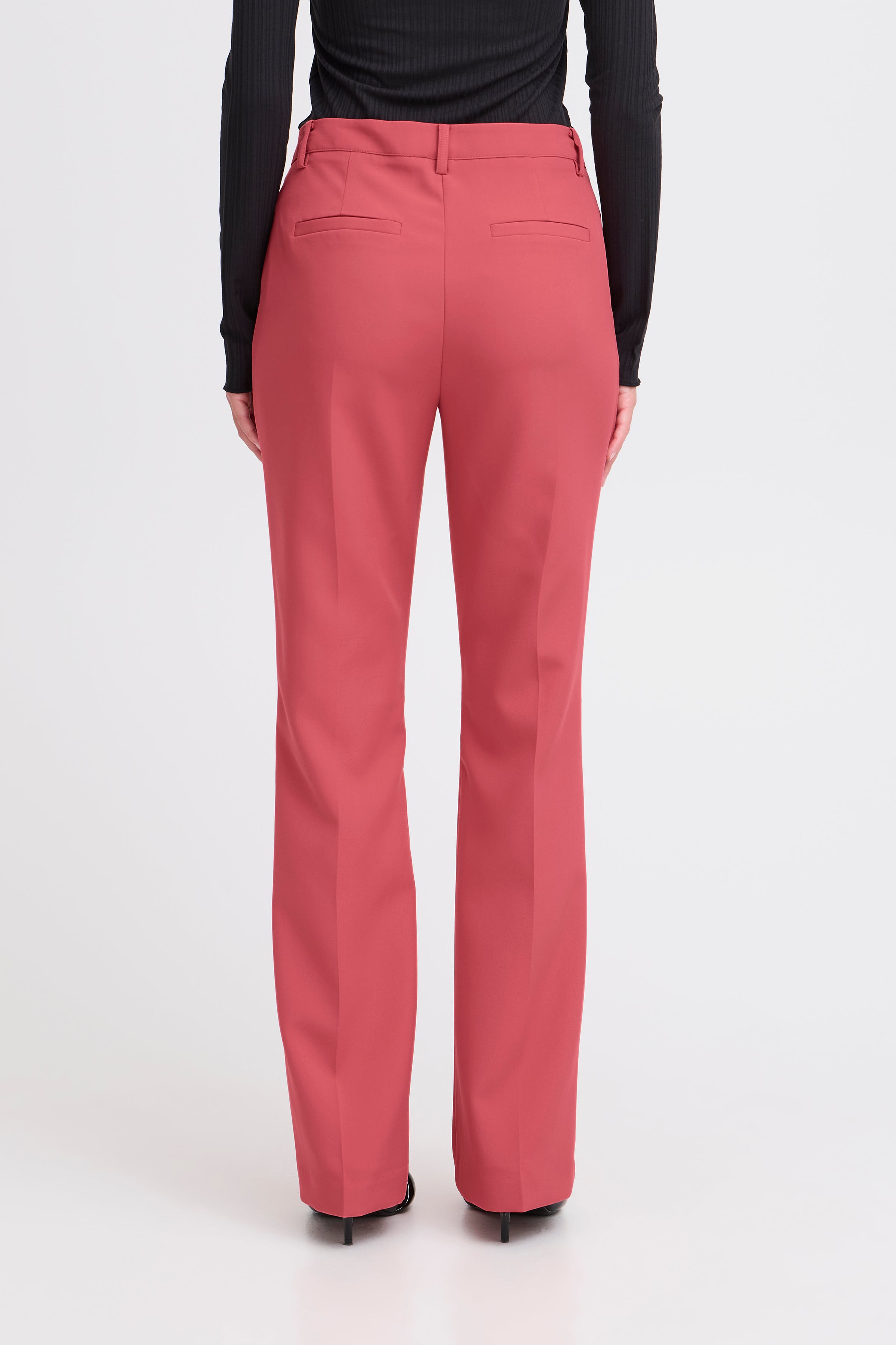 IHLEXI Trousers LOOKBOOK BACK 20111211-171633