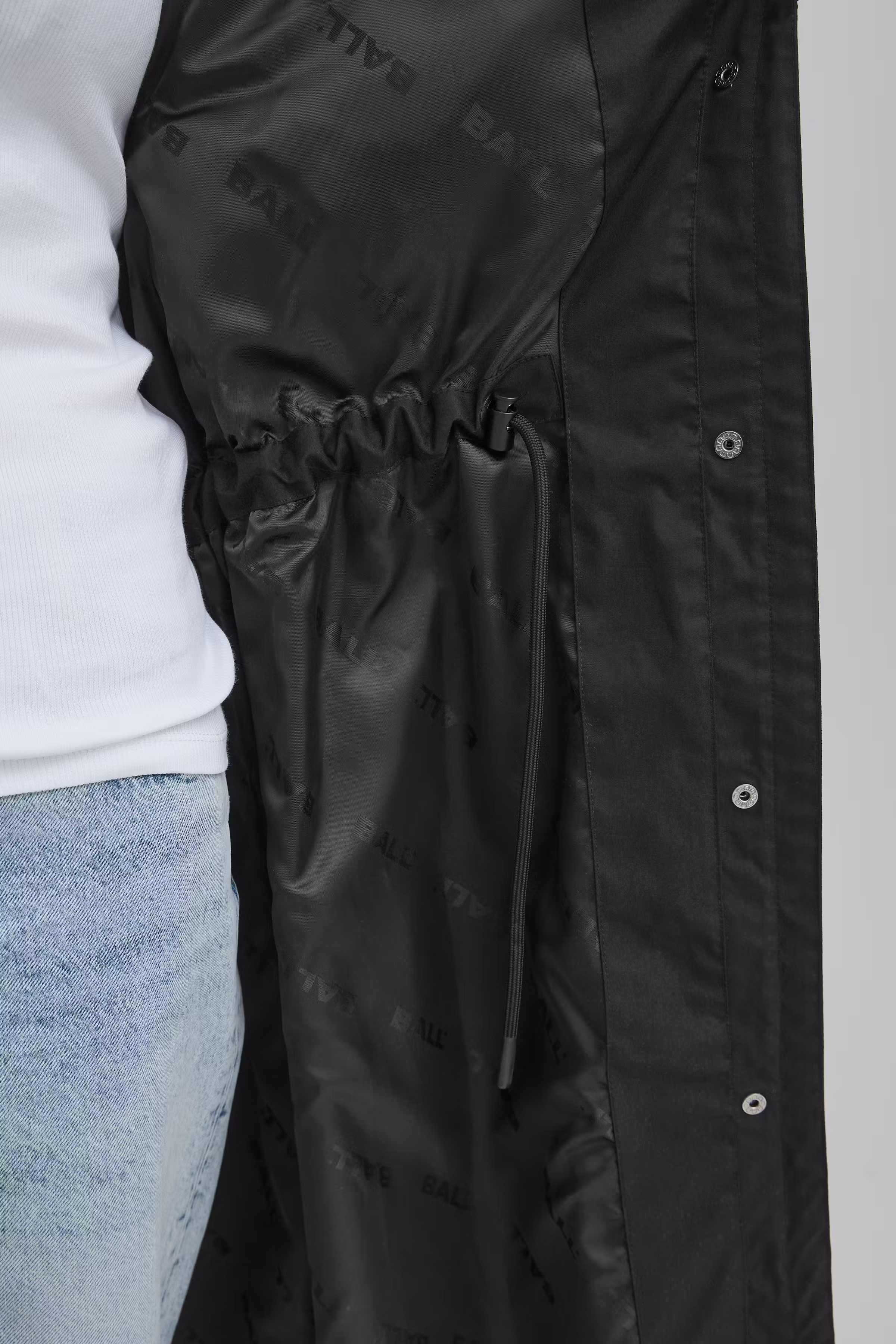 BAPIOGGIA Mantel LOOKBOOK DETAIL 50405110-193911