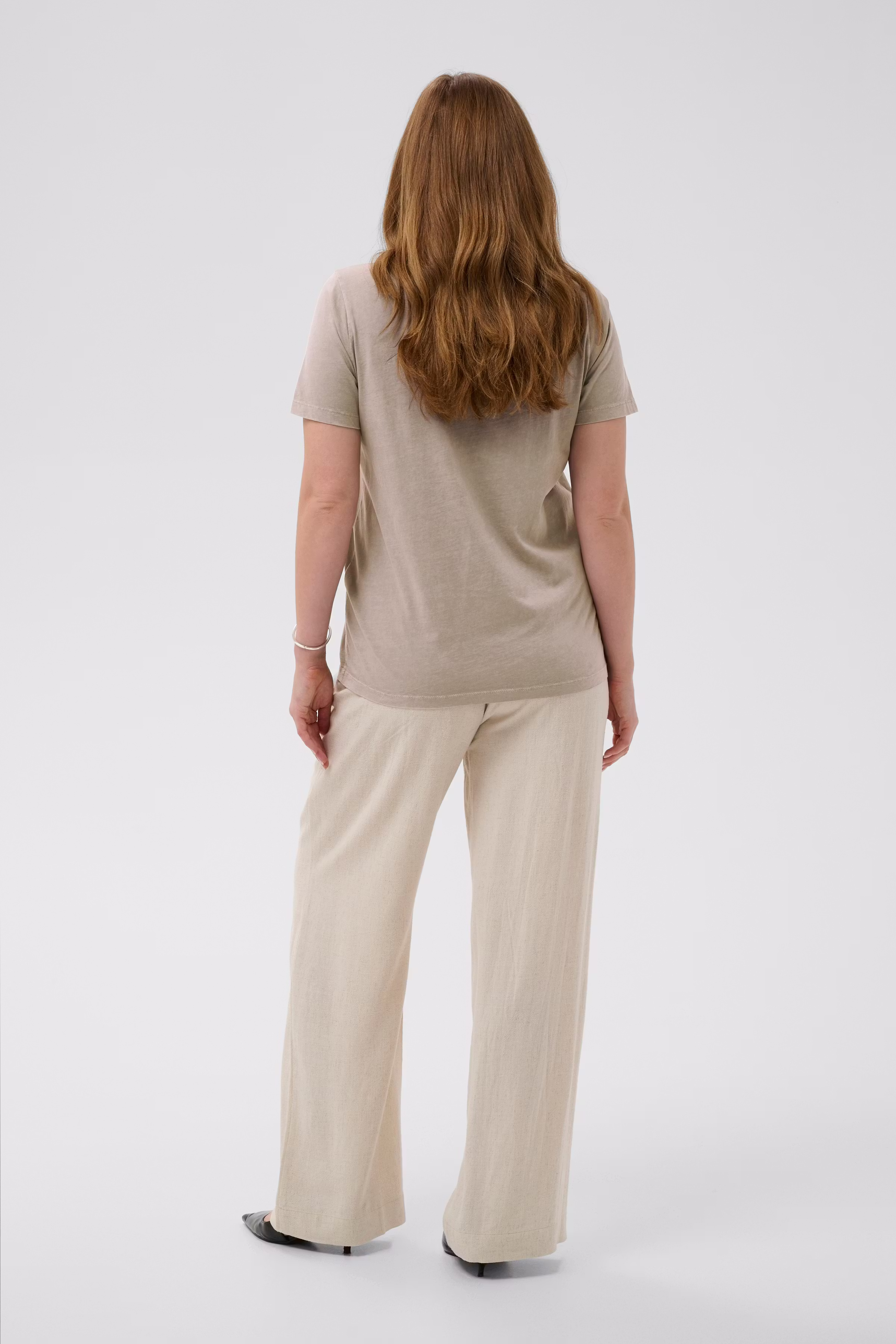 BPnorah T-shirt LOOKBOOK BACK 40200122-1614071