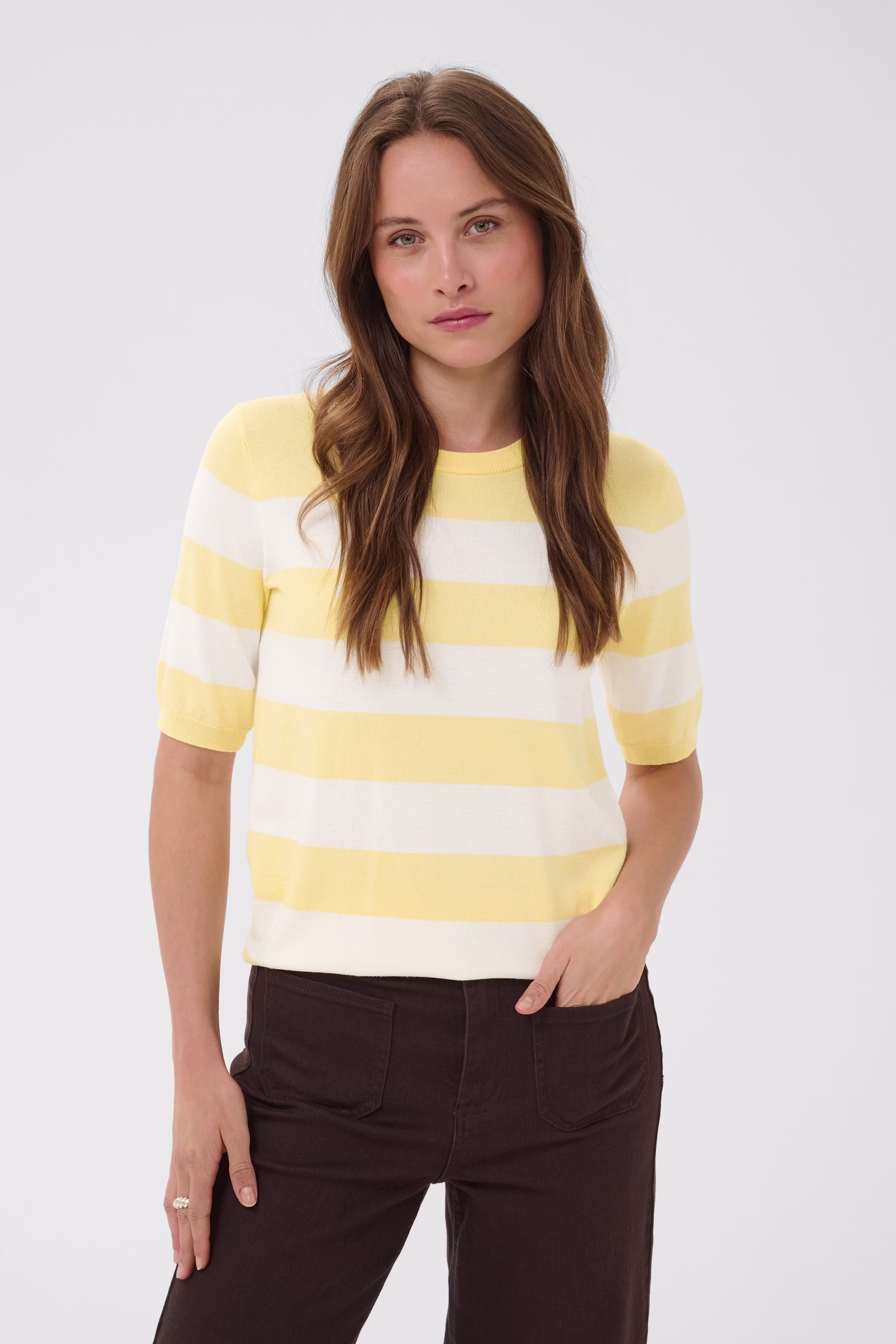 KAlizza Pullover LOOKBOOK FRONT 10508410-109658