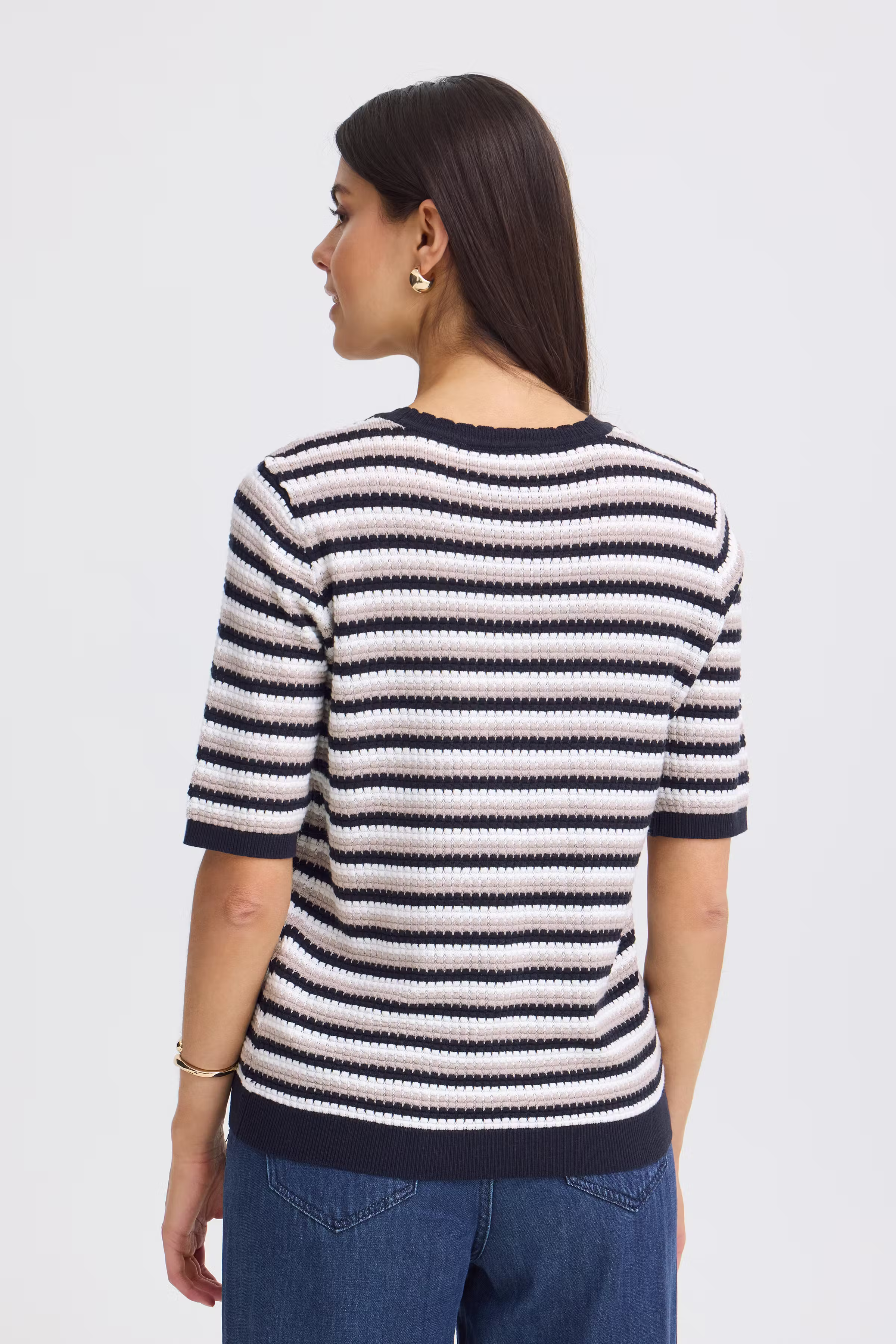 FRCAIA Pullover LOOKBOOK BACK 20618022-900010266