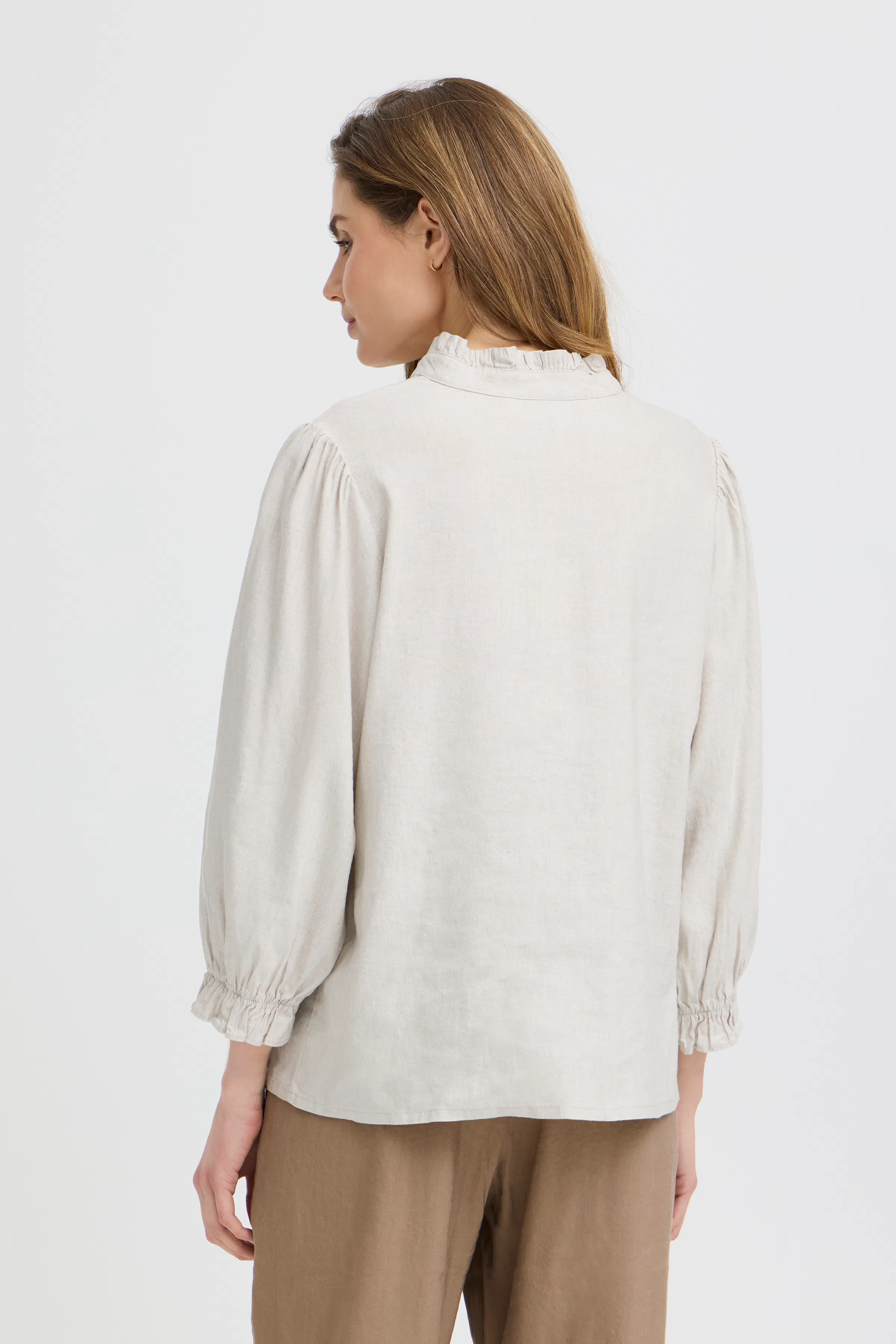 PZLUCA Bluse LOOKBOOK BACK 50210428-1309071