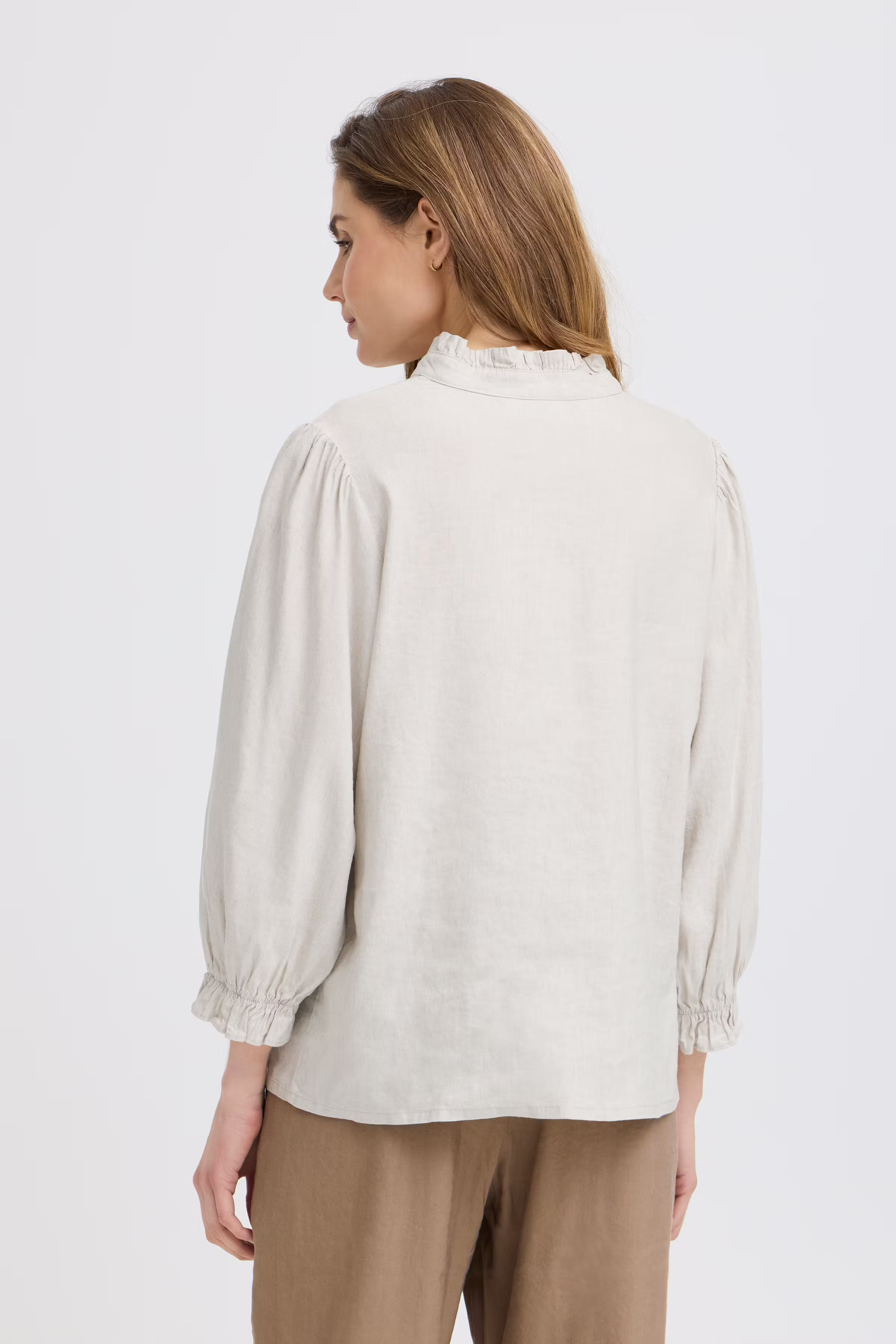 PZLUCA Bluse LOOKBOOK BACK 50210428-1309071