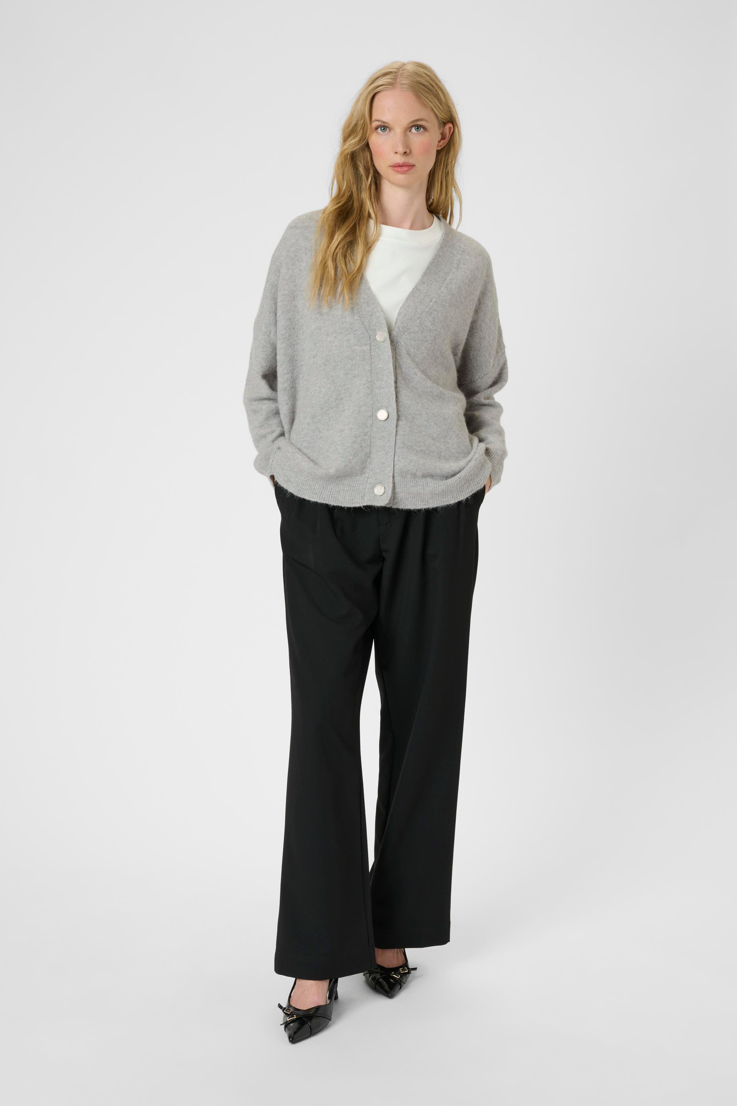 NoraKB Cardigan LOOKBOOK FRONT 10103292-1700001
