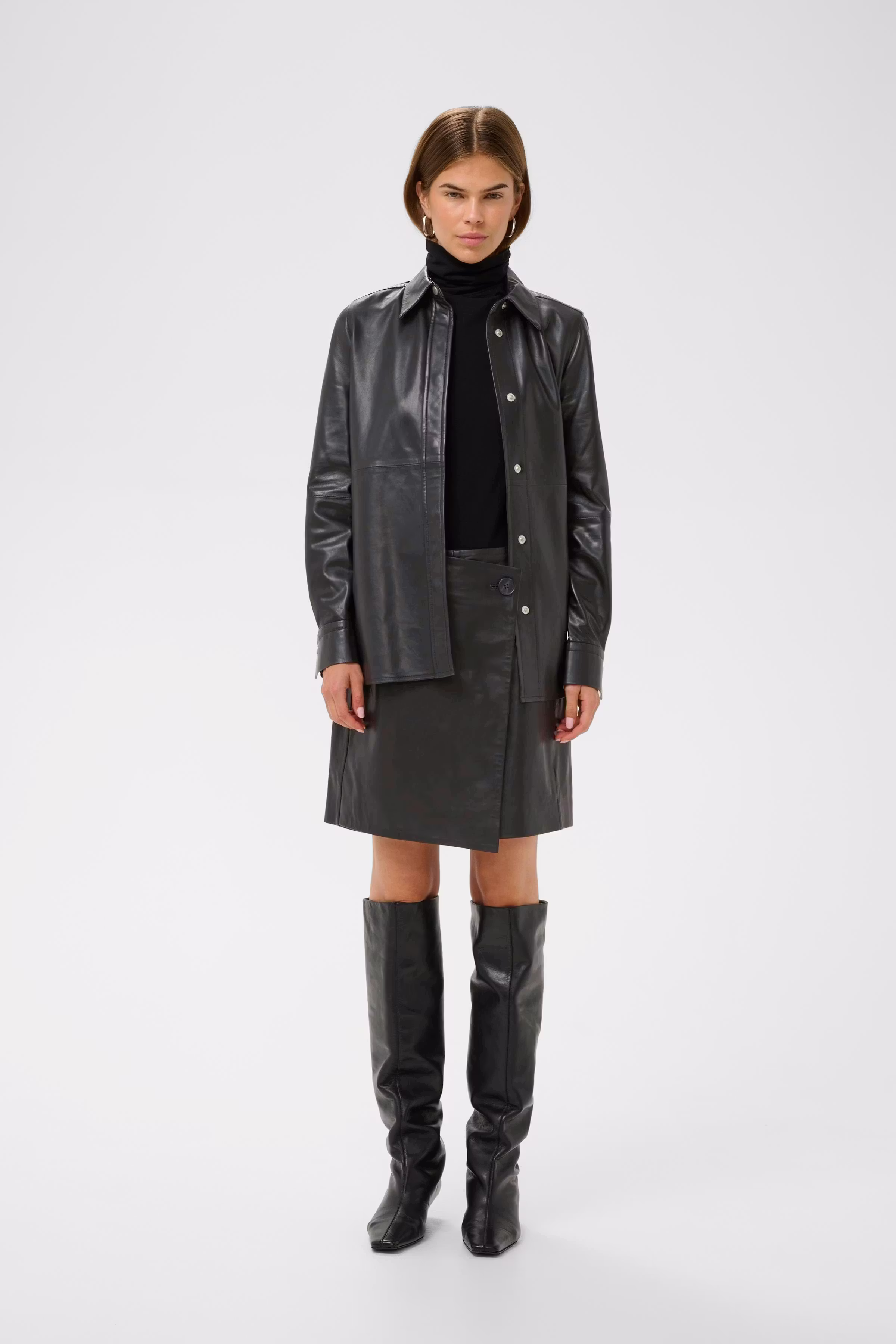 HADLEEIW Skjørt LOOKBOOK FRONT 30112227-194008