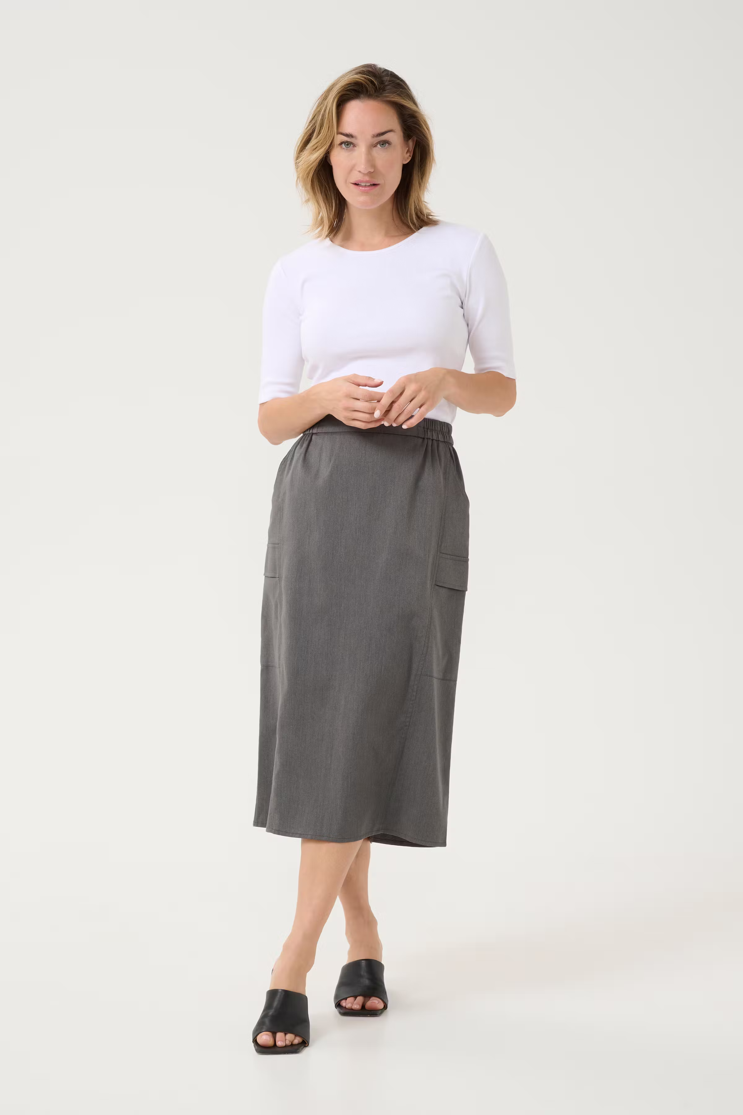 BPolga Skirt LOOKBOOK FRONT 10590776-100125B