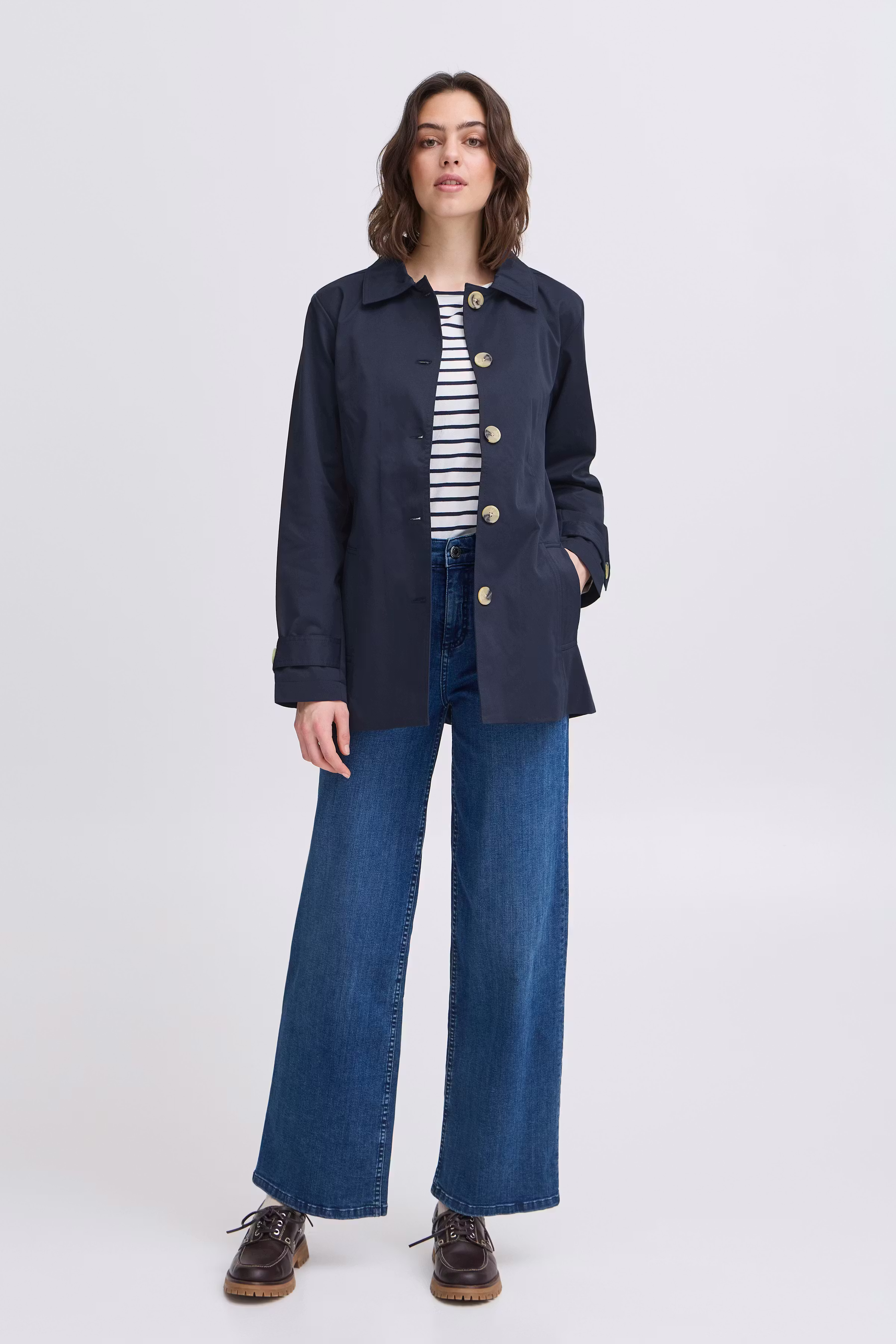 FRTRINA Yttertøy LOOKBOOK FRONT 20615657-193923