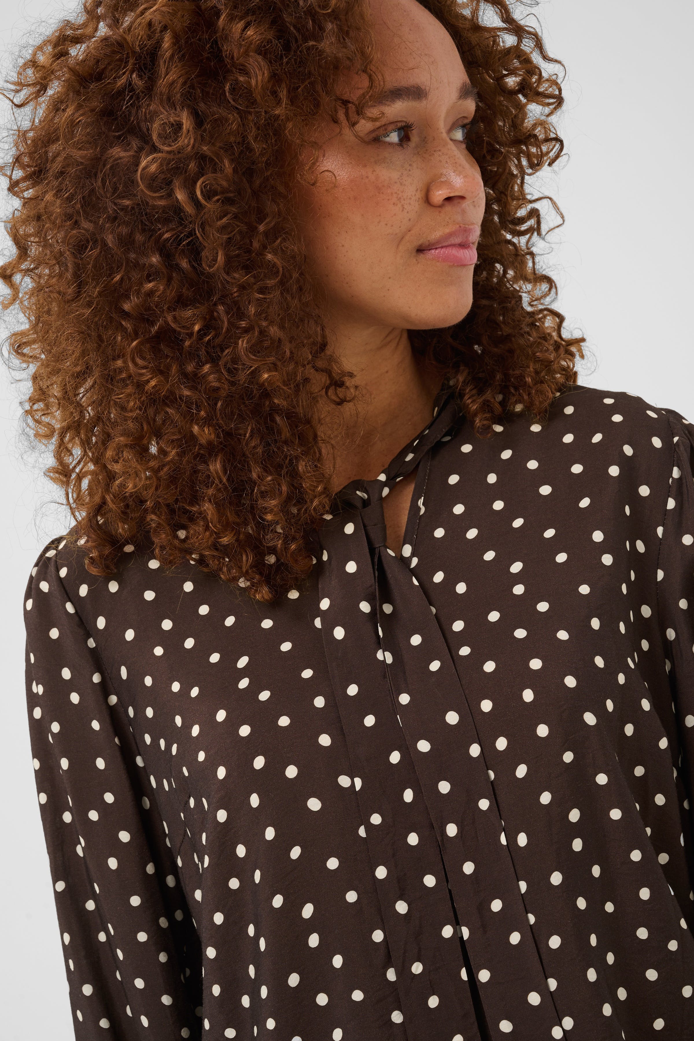 KAdotte Blouse LOOKBOOK DETAIL 10511775-109476