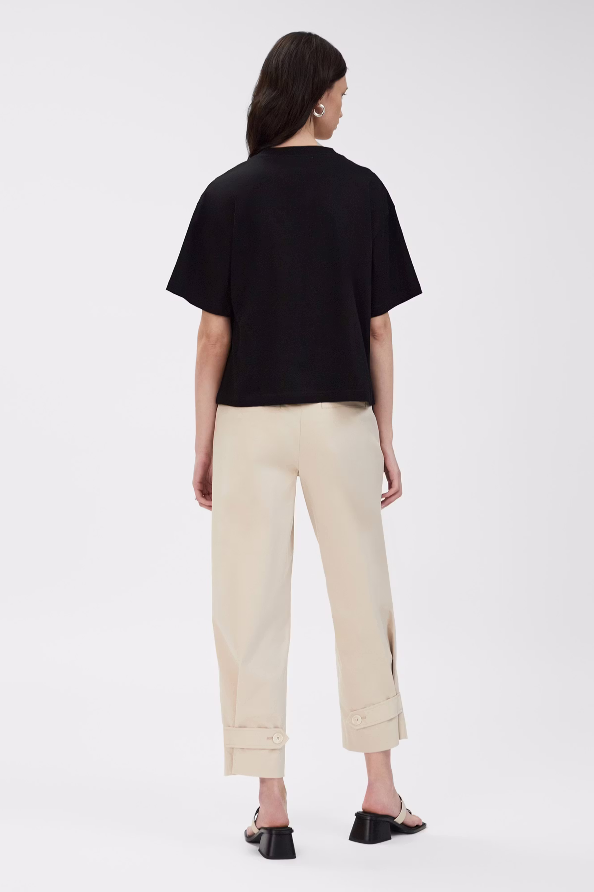 KYLA T-shirt LOOKBOOK BACK 30600477-BK999