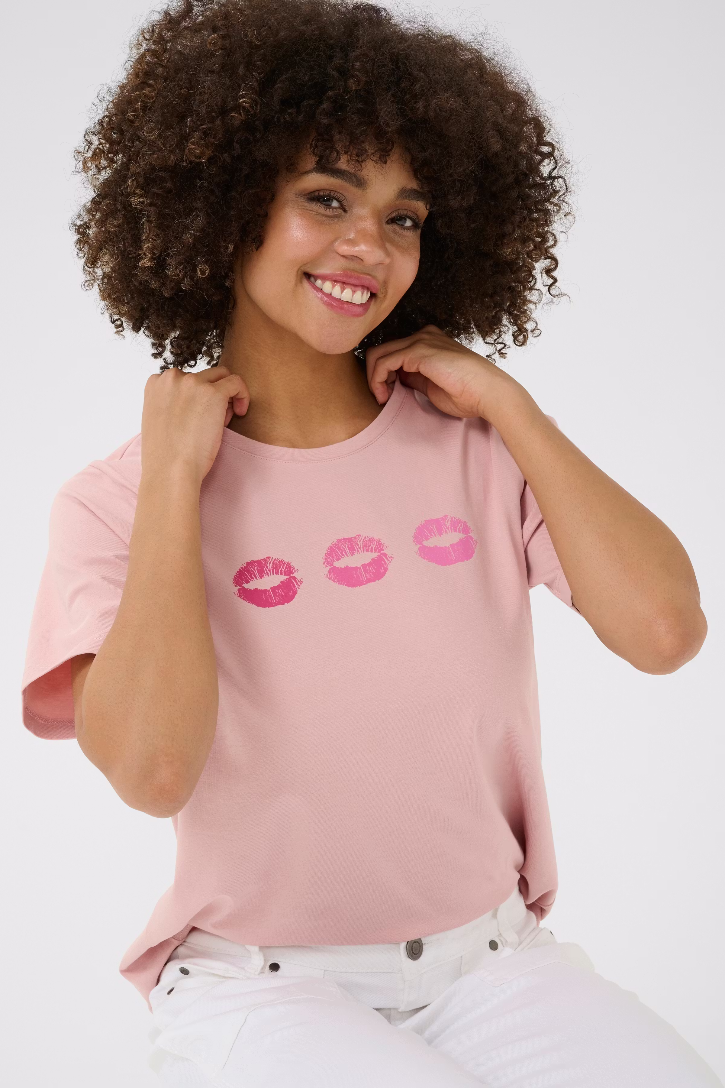 CUdara T-shirt LOOKBOOK DETAIL 50112186-151607