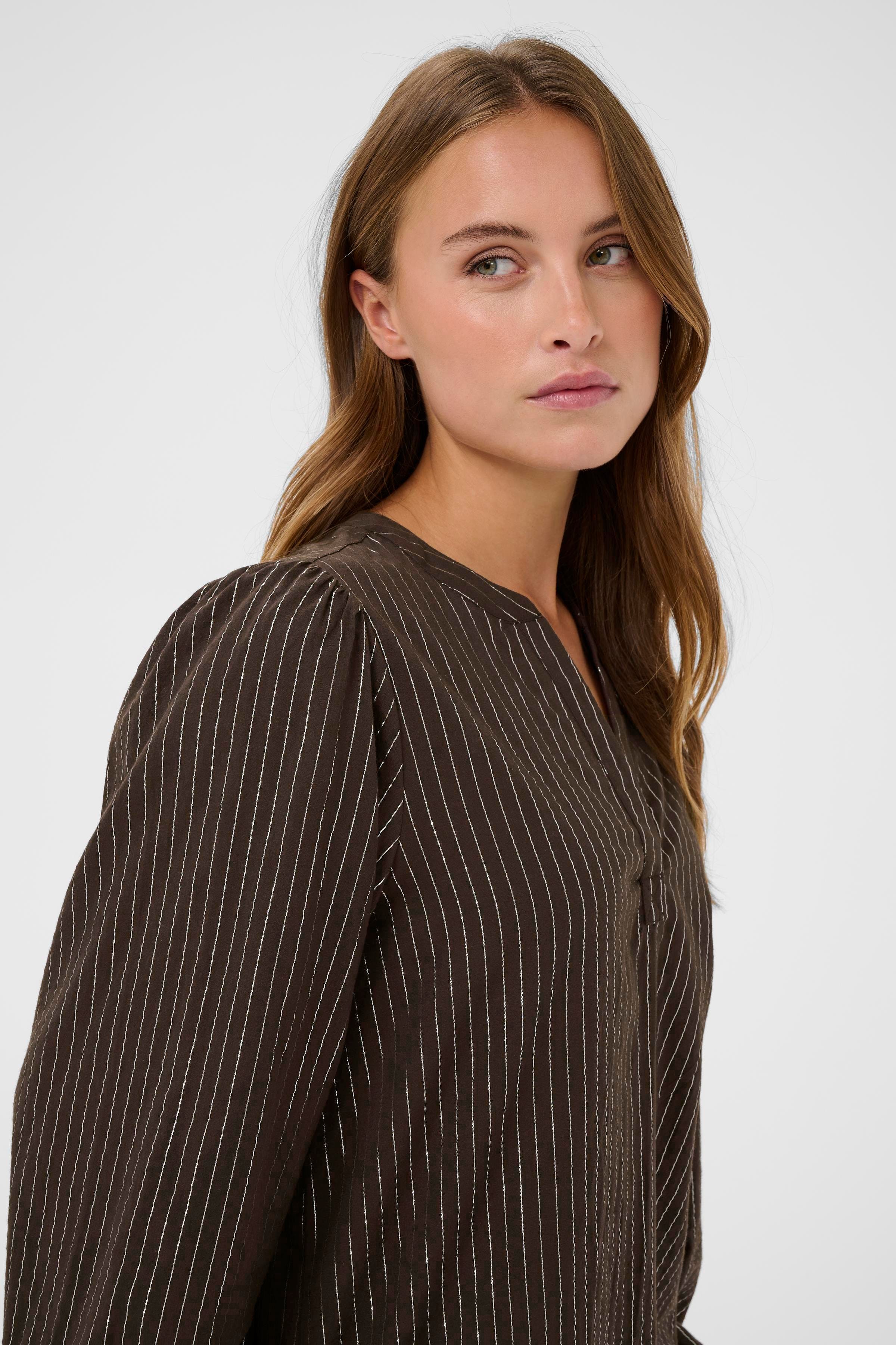 KAluise Bluse LOOKBOOK DETAIL 10511016-191111