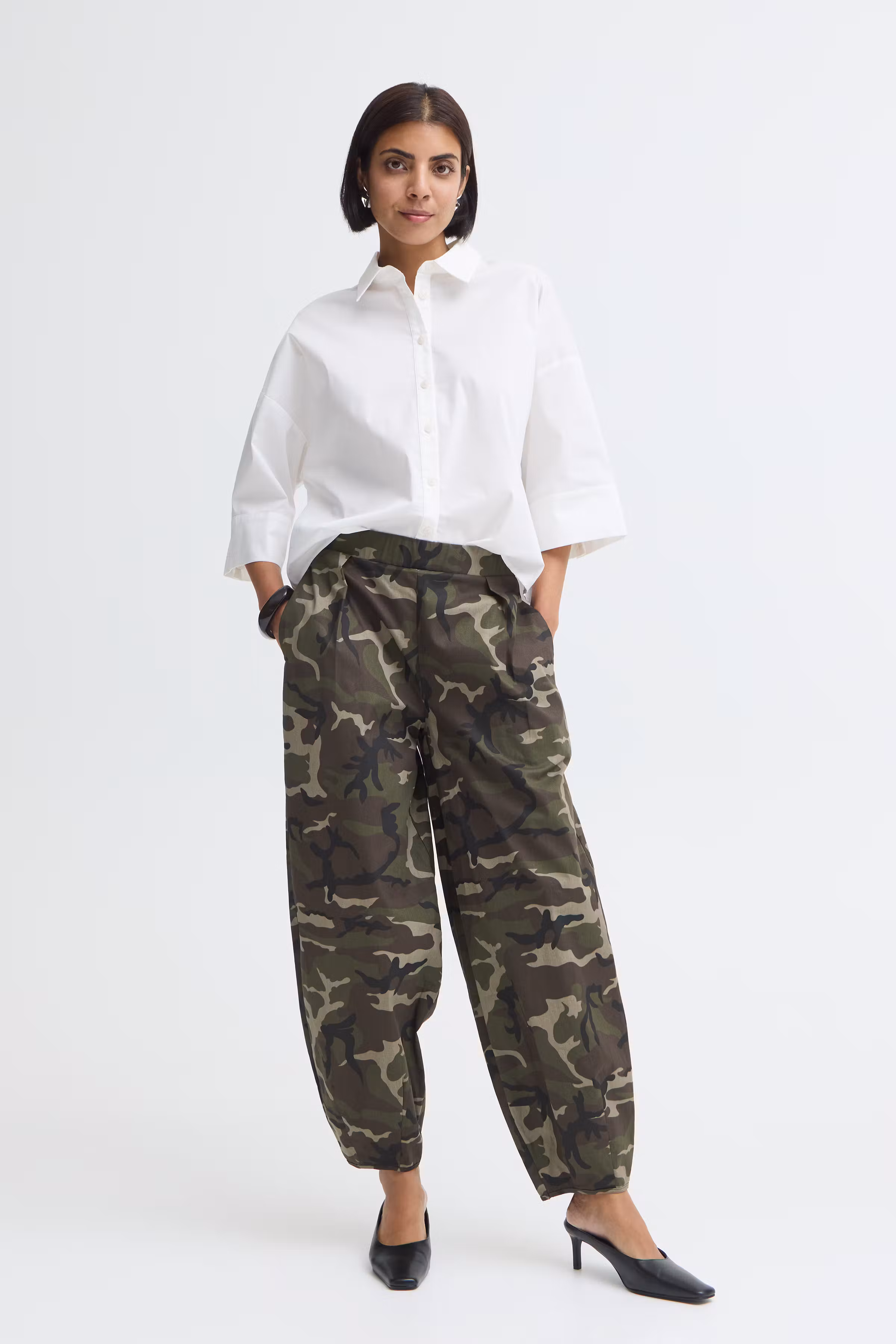 FRCARANA Trousers LOOKBOOK FRONT 20619426-900023522