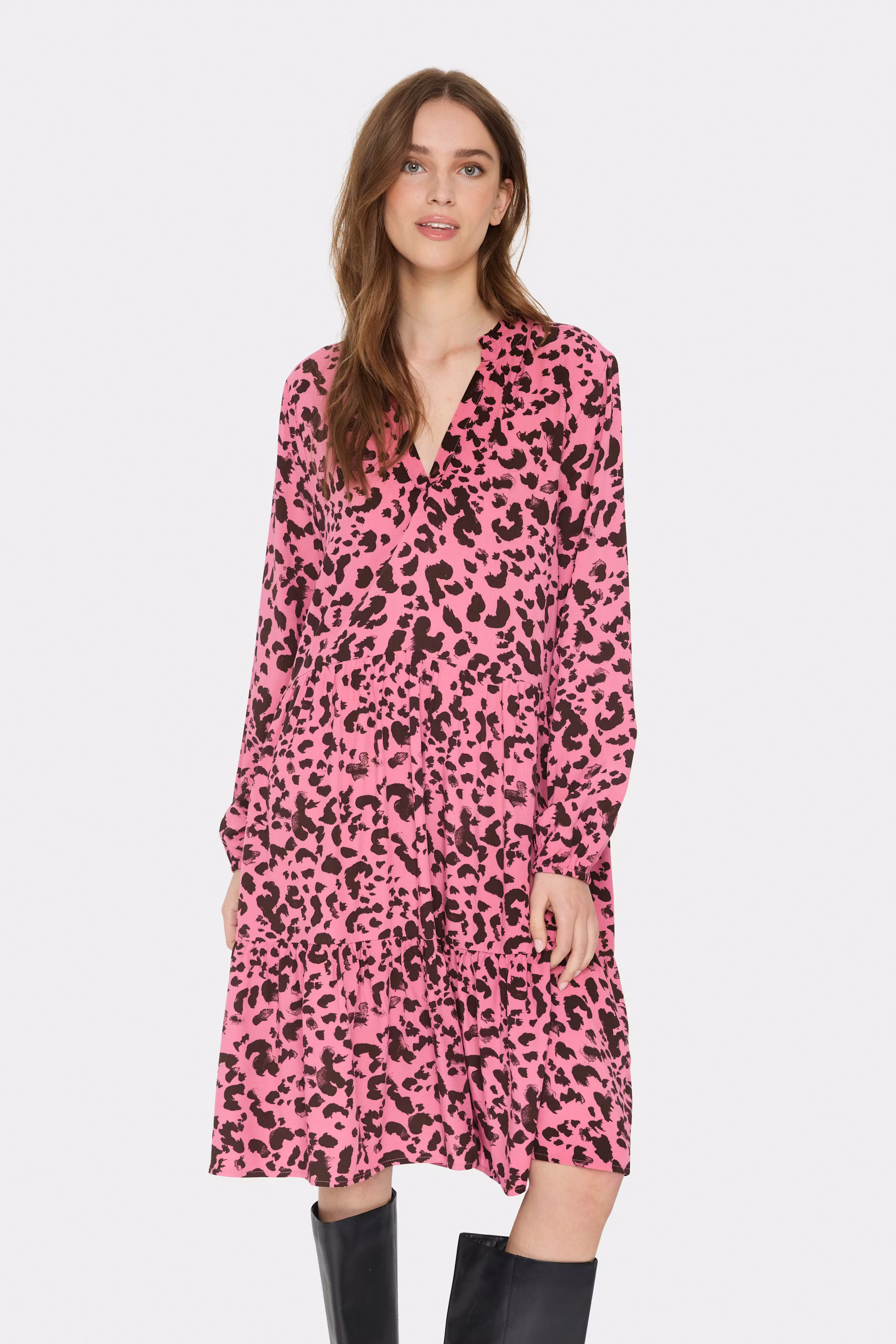 EdaSZ Kjole LOOKBOOK FRONT 30510194-303129