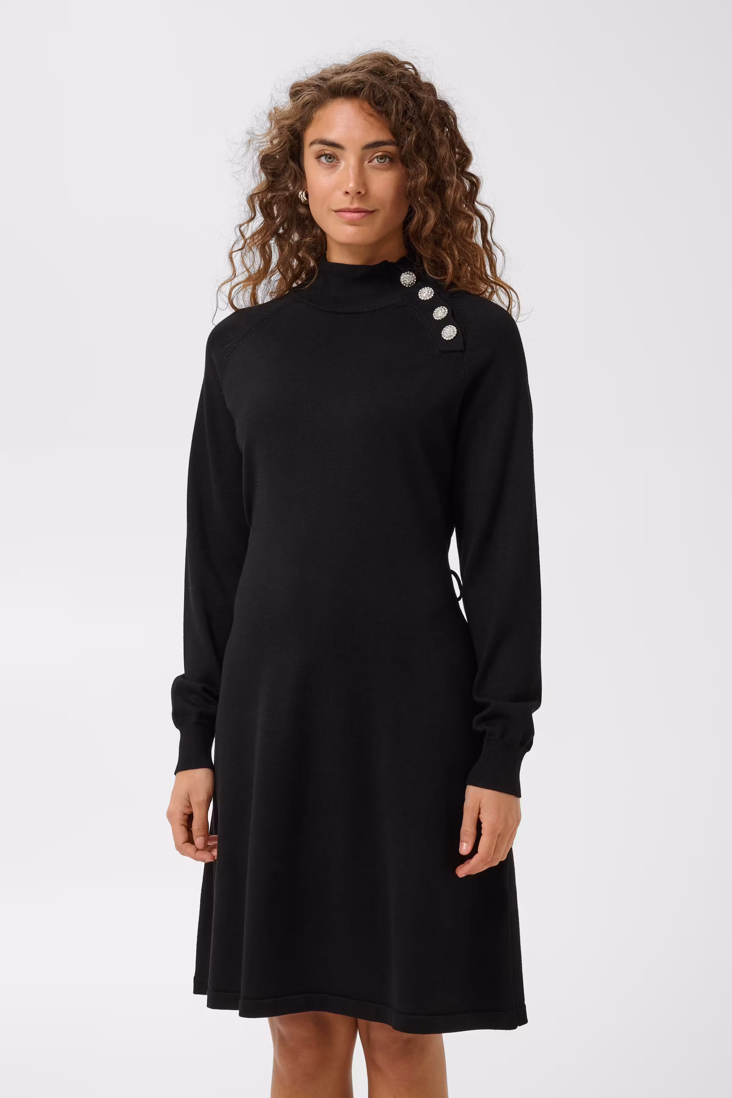 CUANIKI Kjole LOOKBOOK FRONT 50114162-194008