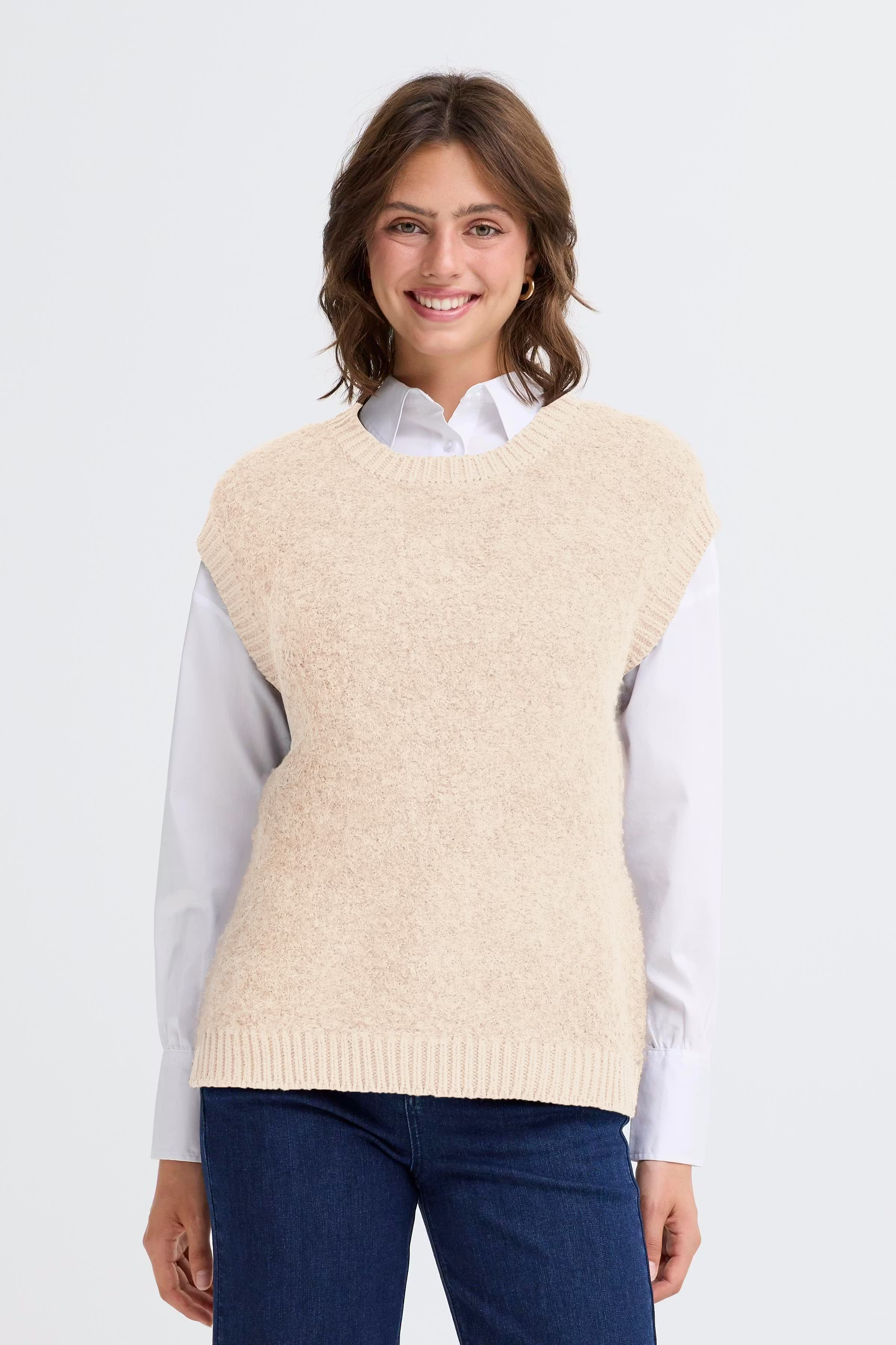 FRVANNA Cardigan LOOKBOOK FRONT 20616416-1400021