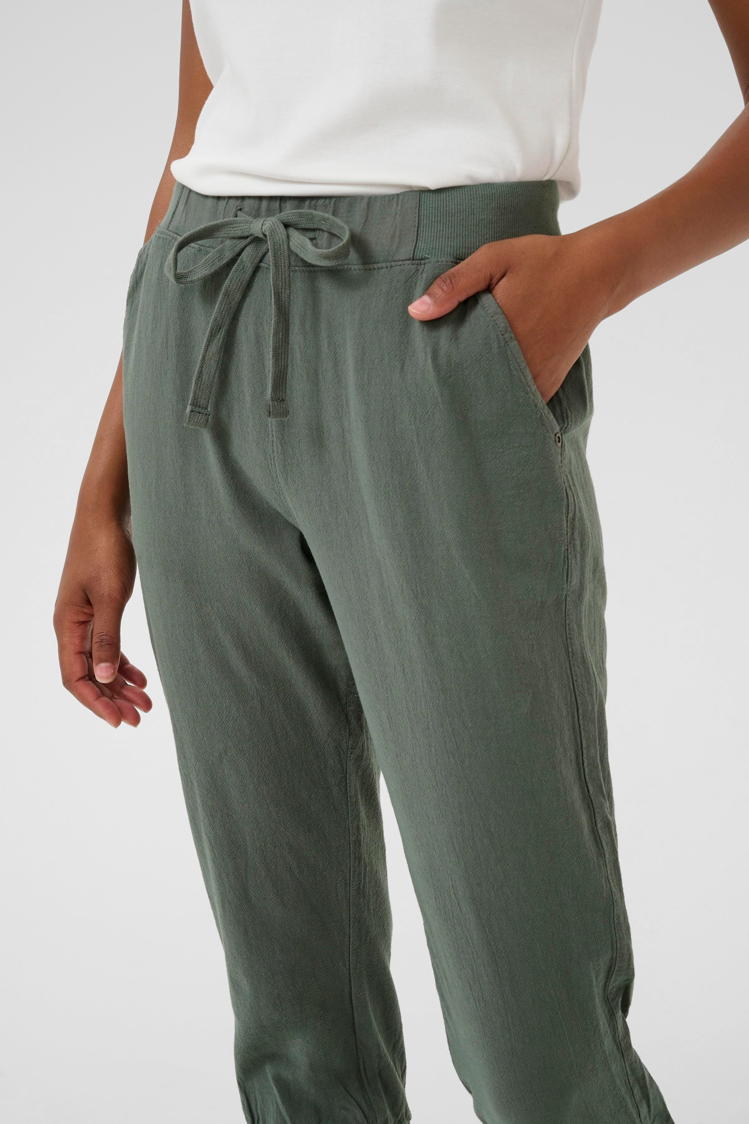 Naya Capri bukser LOOKBOOK DETAIL 10502803-185606