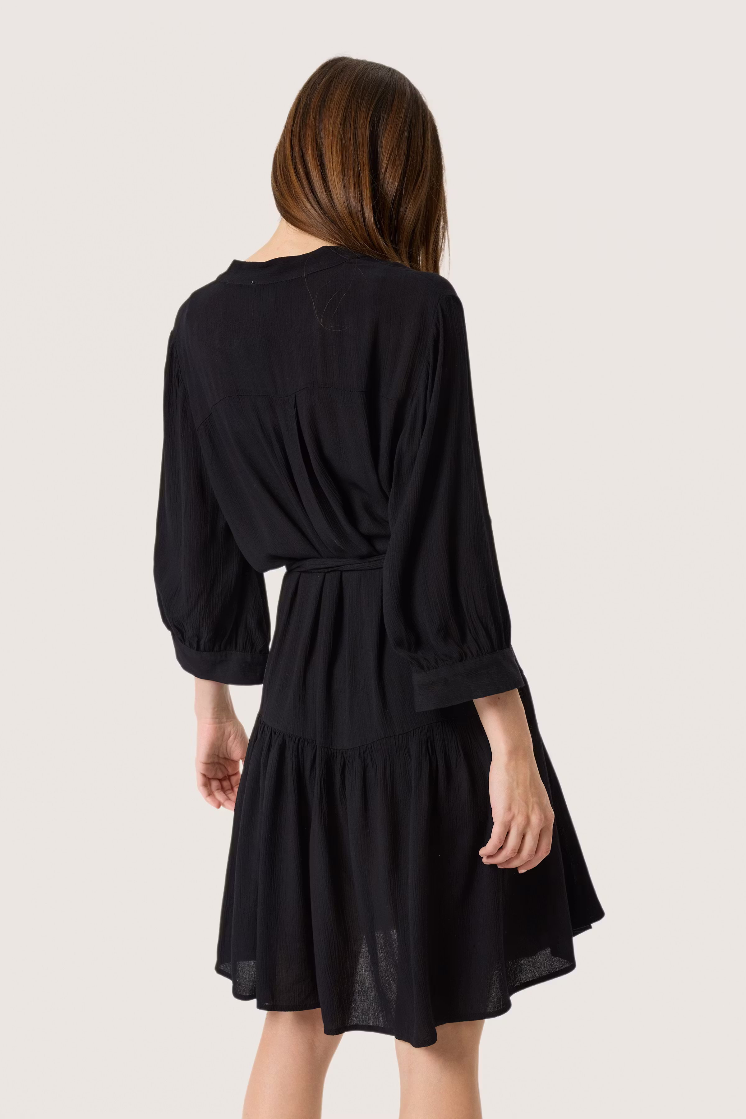 SLZaya Dress LOOKBOOK BACK 30407871-194008