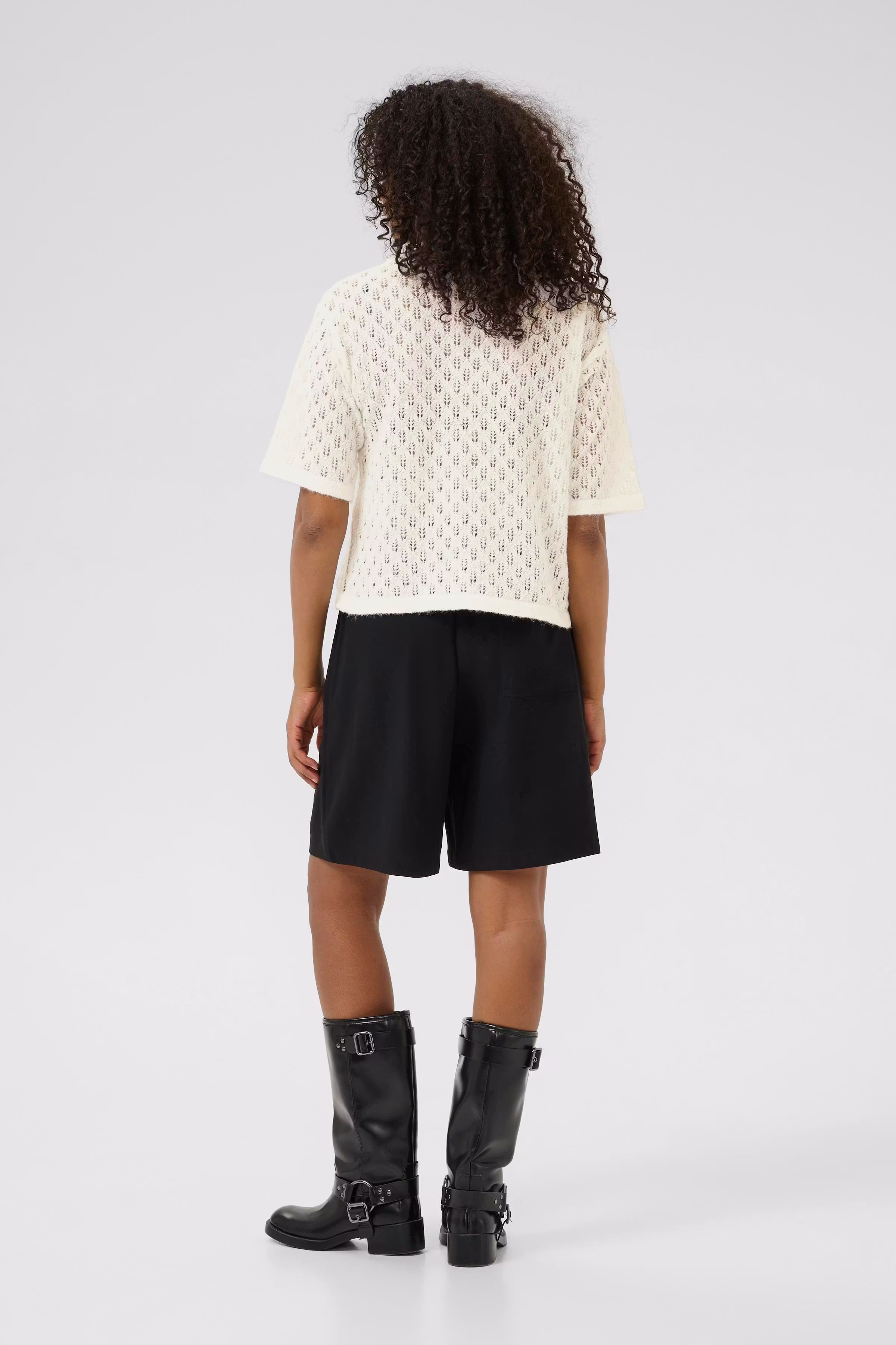 KAlourine Pullover LOOKBOOK BACK 10510171-110602