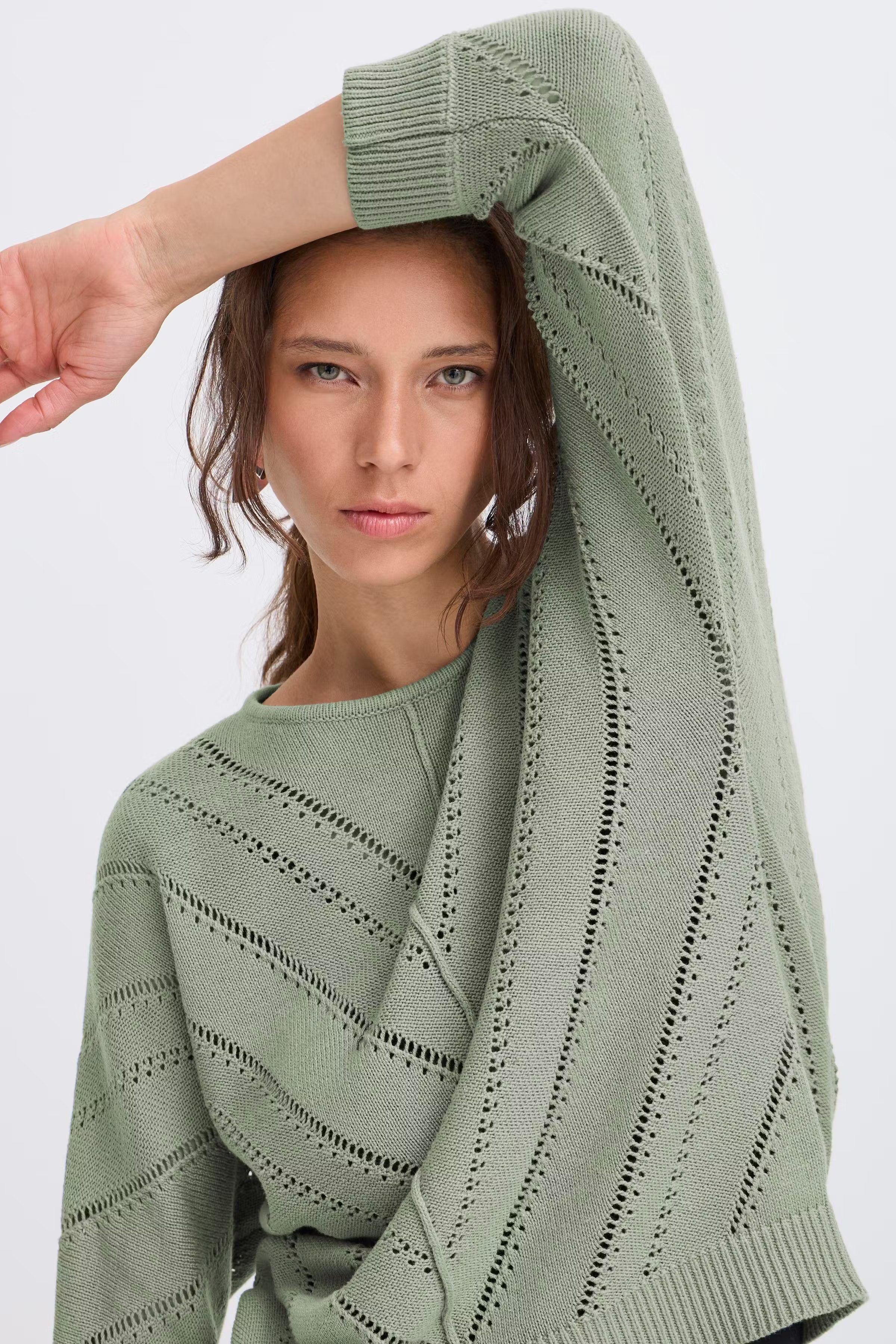 BYNAJO Pullover LOOKBOOK DETAIL 20816627-176212