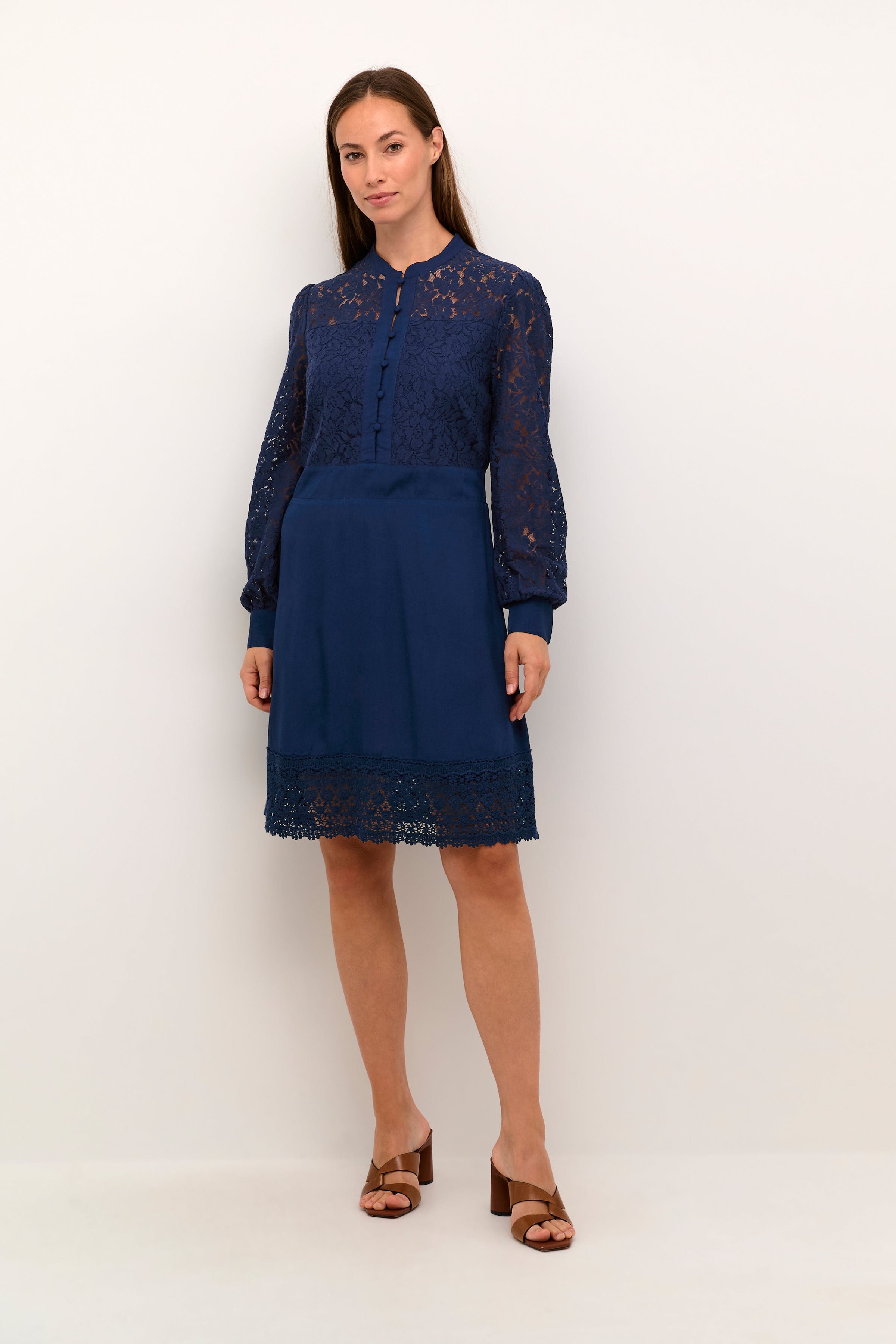 CRMilla Kleid LOOKBOOK FRONT 10612445-194024