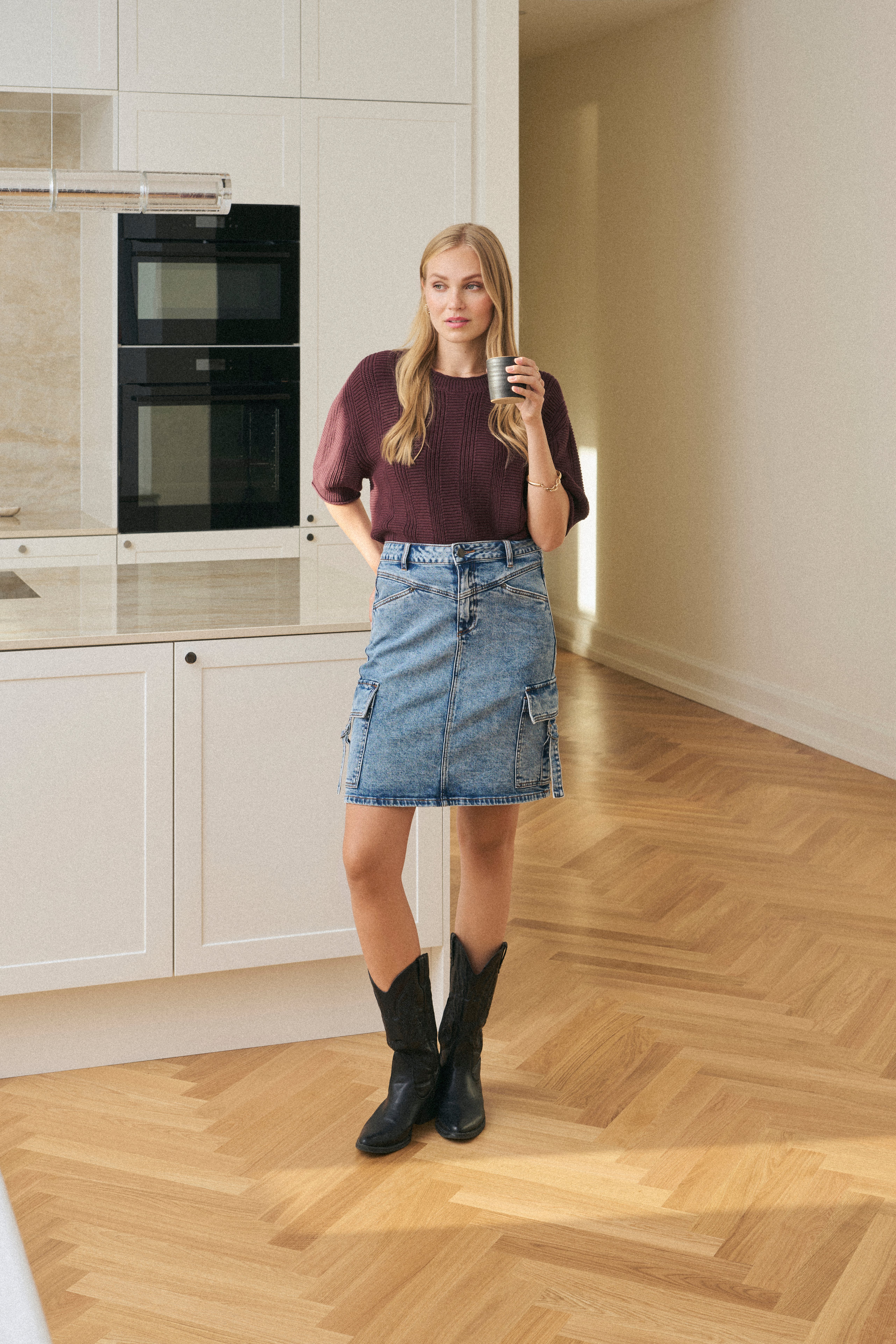 KAwhitney Pullover LOCATION NONE 10510098-191619